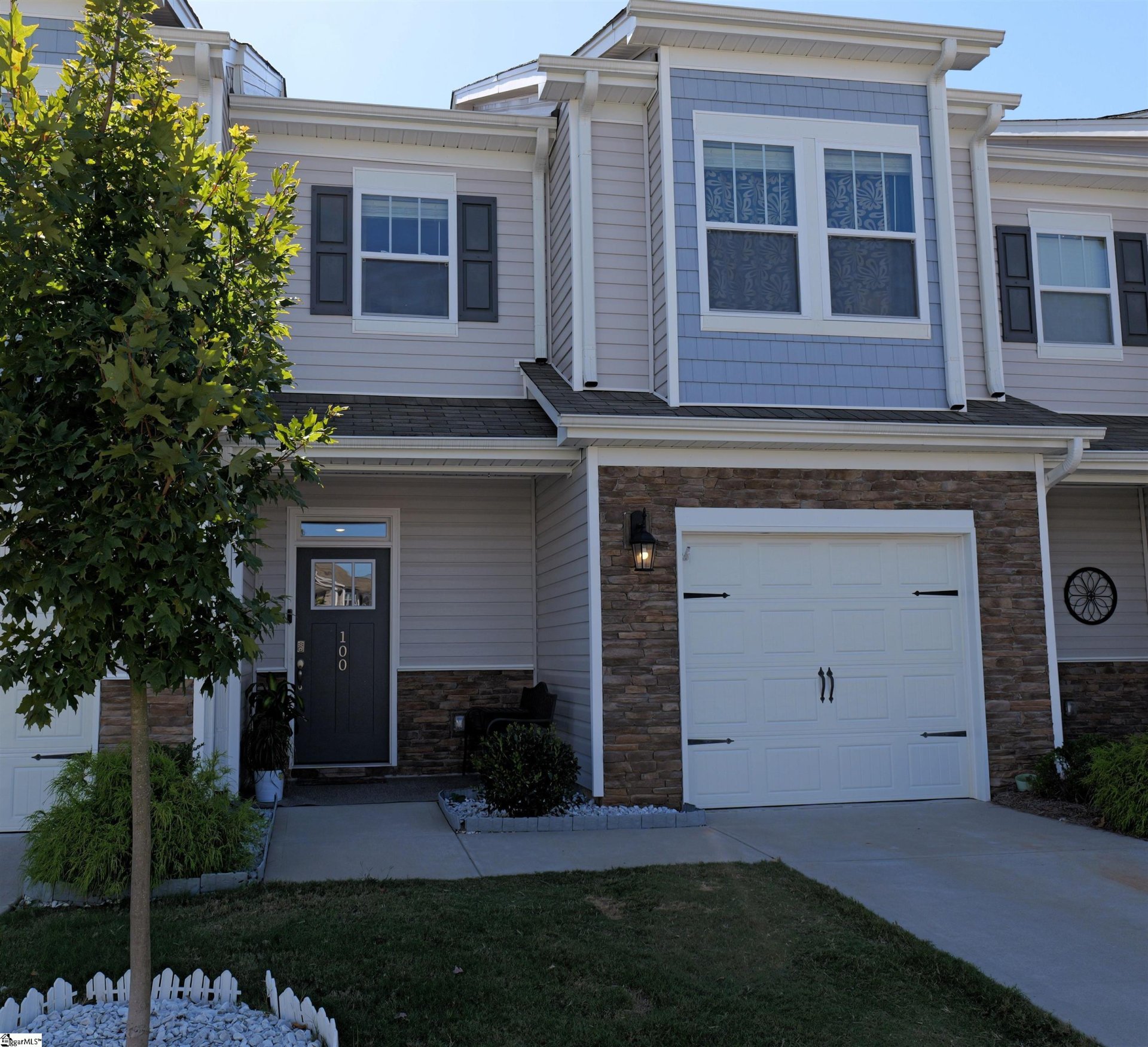 Property image 1 at 100 Planters Place, Greer, SC 29650