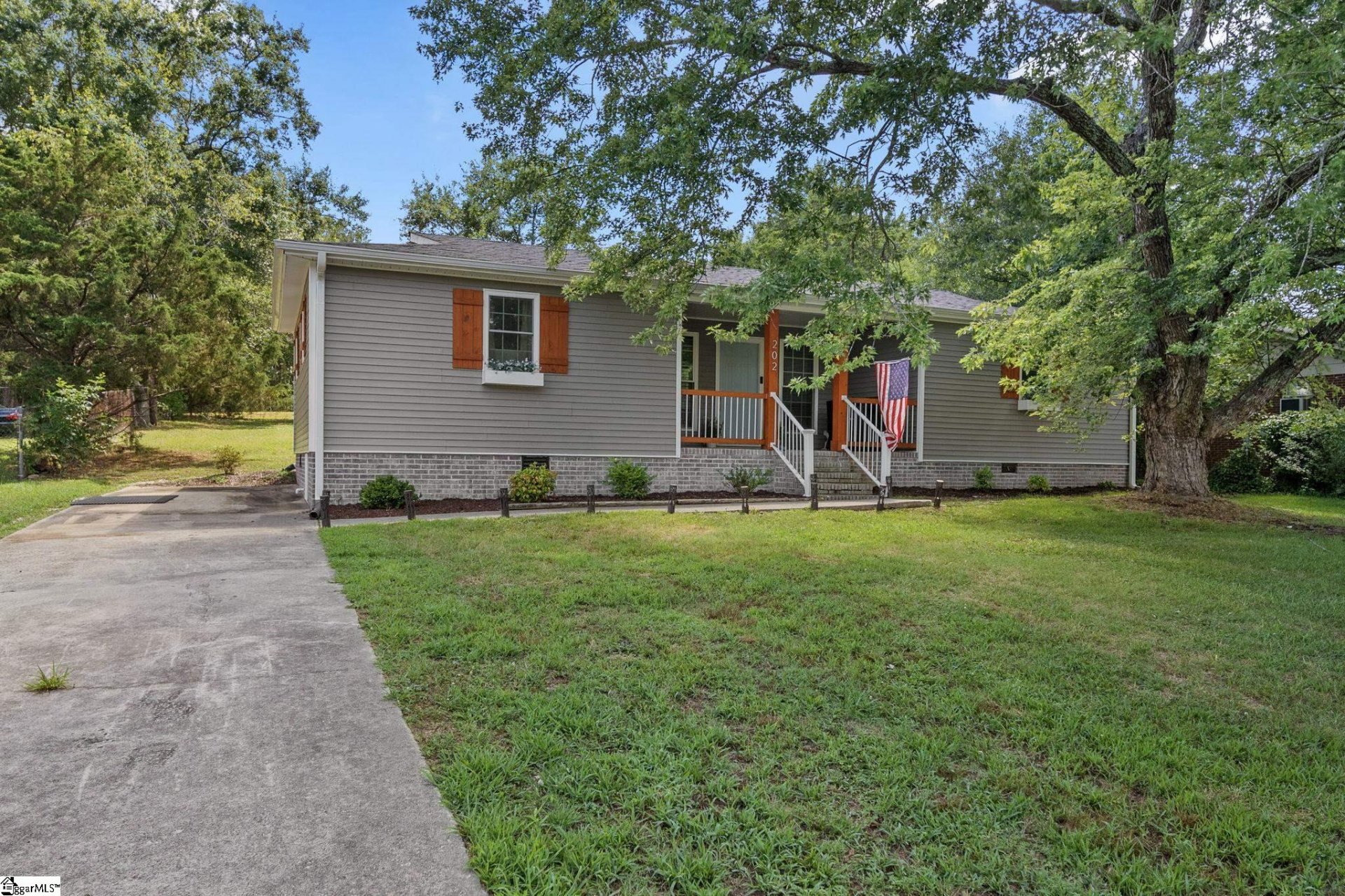 Property image 1 at 202 Havendale Drive, Fountain Inn, SC 29644
