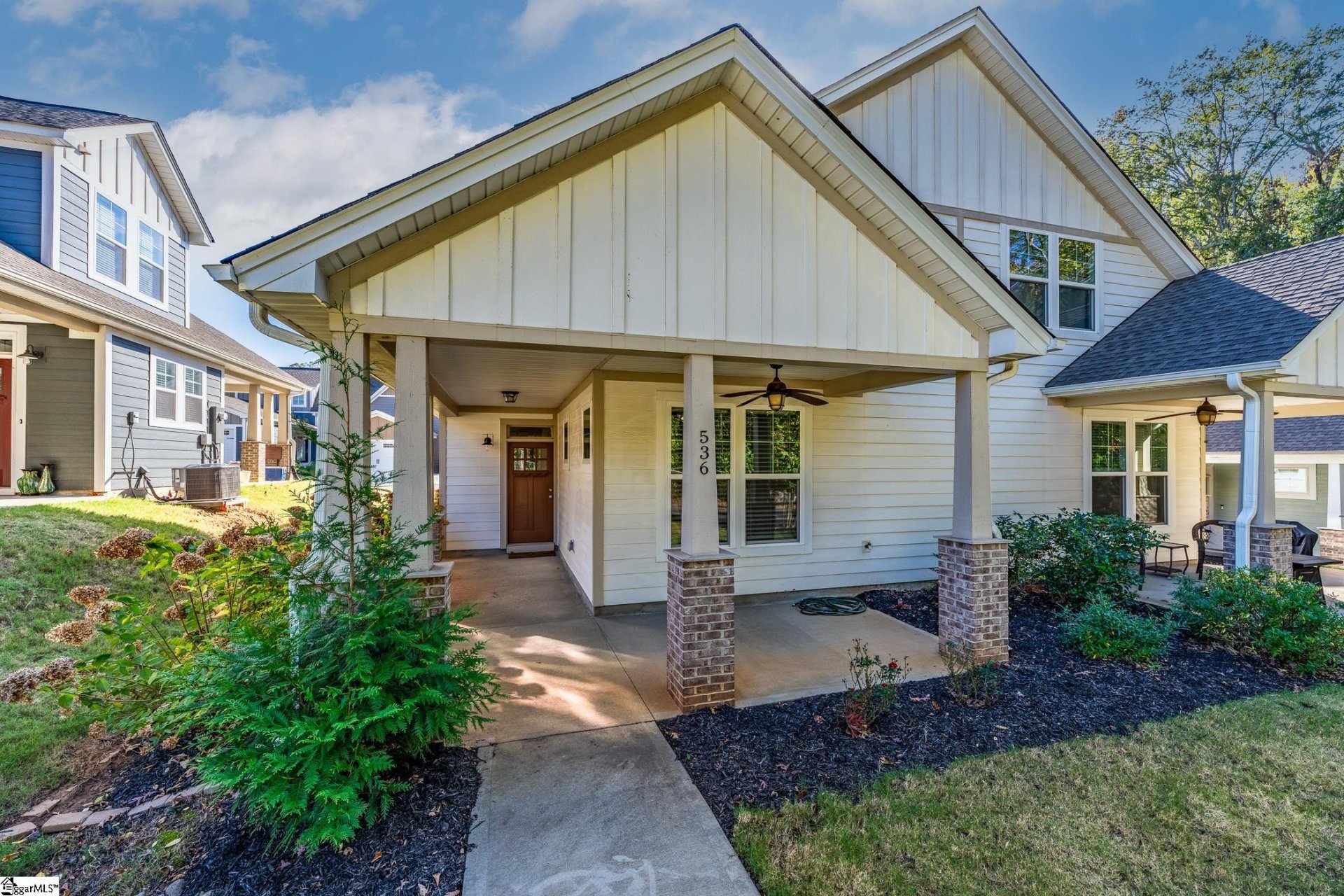 Property image 1 at 536 Twin Lake Road, Greenville, SC 29609