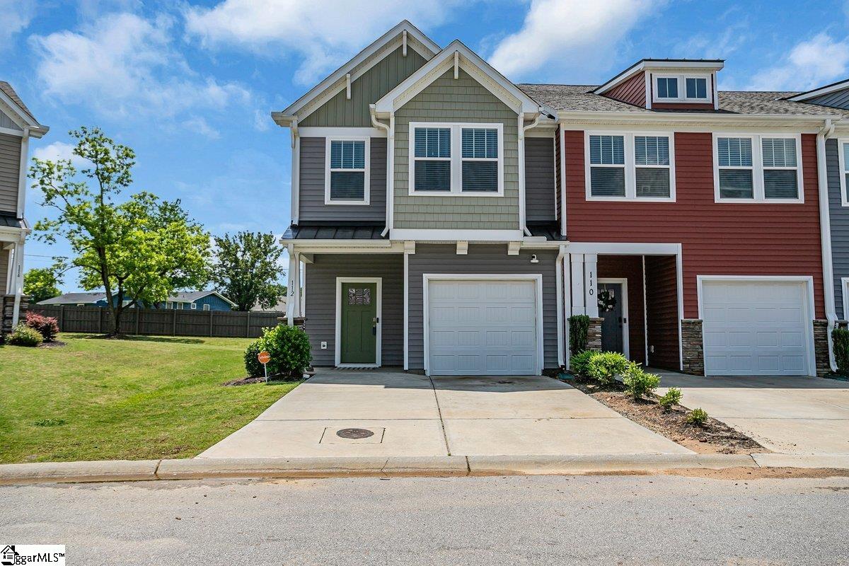 Property image 1 at 112 Addington Lane, Simpsonville, SC 29681