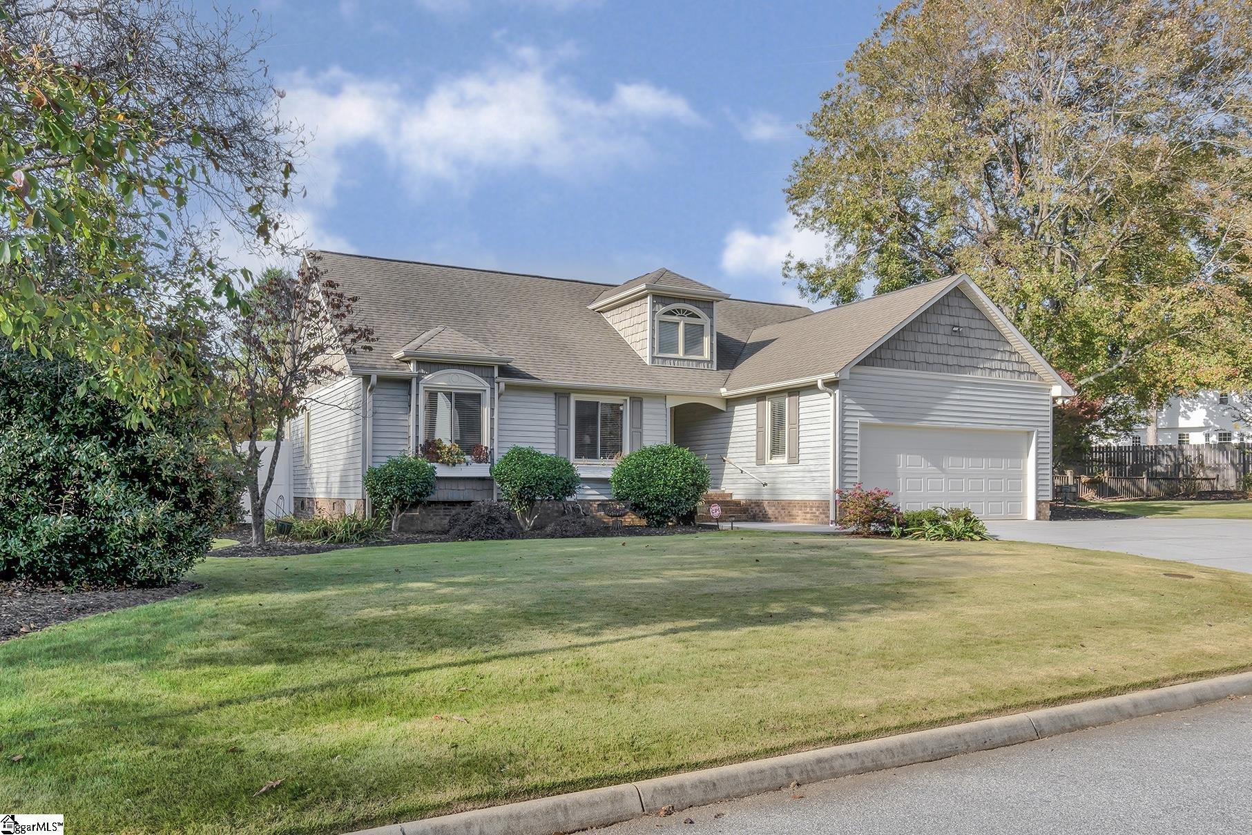 Property image 1 at 211 Kincade Drive, Simpsonville, SC 29681