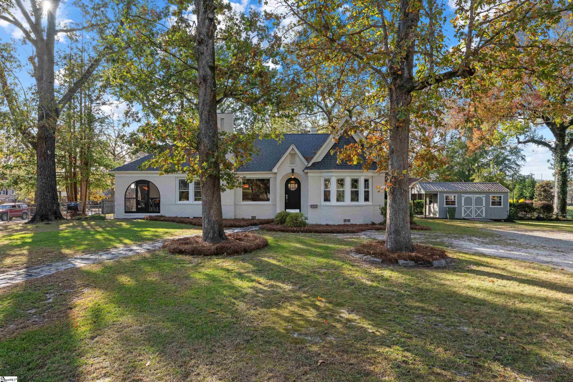 Property image 1 at 207 Young Drive, Clinton, SC 29325