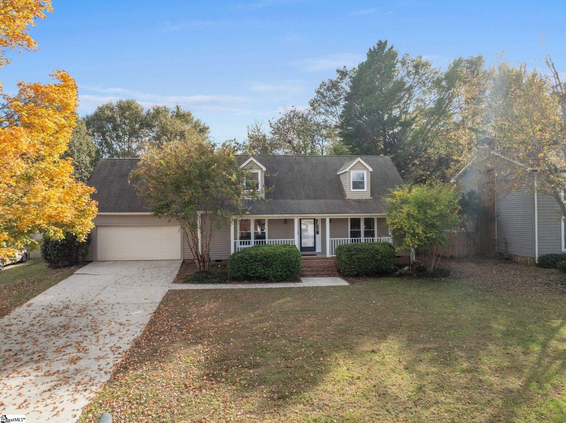 Property image 1 at 215 Hedgewood Terrace, Greer, SC 29650