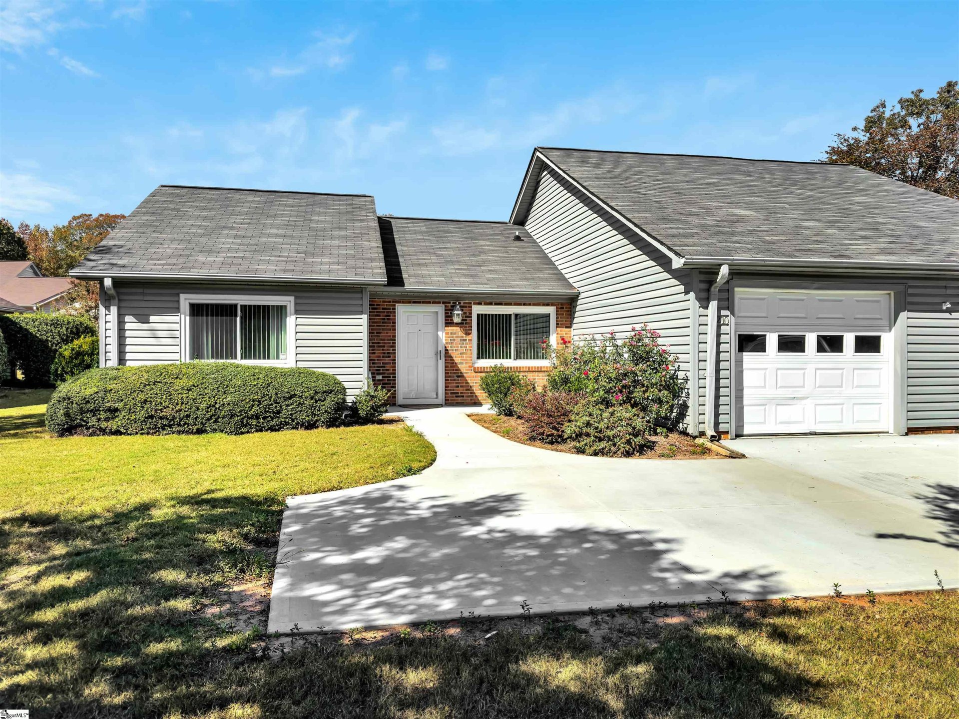 Property image 1 at 210 S Woodgreen Way, Greenville, SC 29615