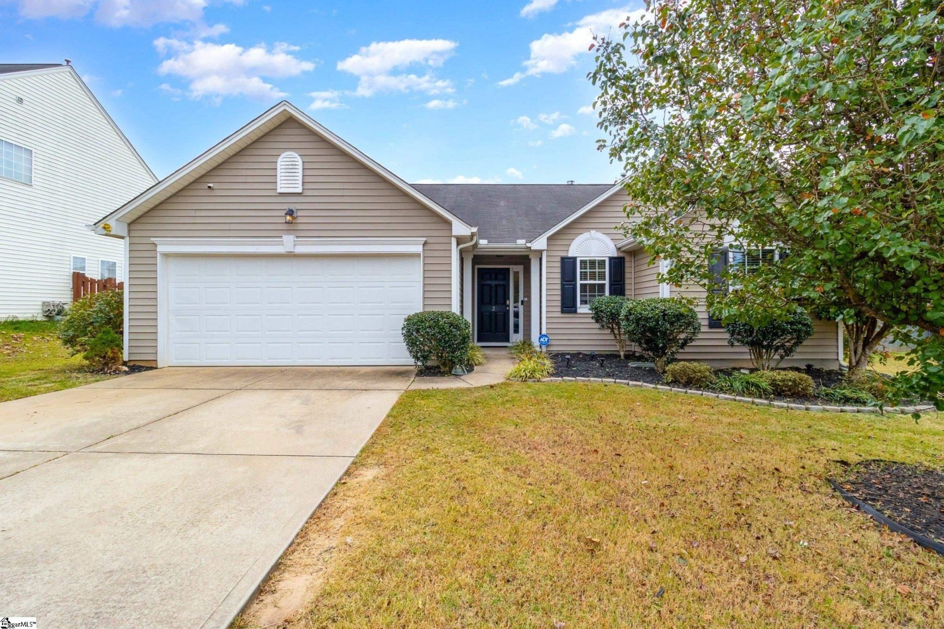 Property image 1 at 3 Garfield Lane, Simpsonville, SC 29681