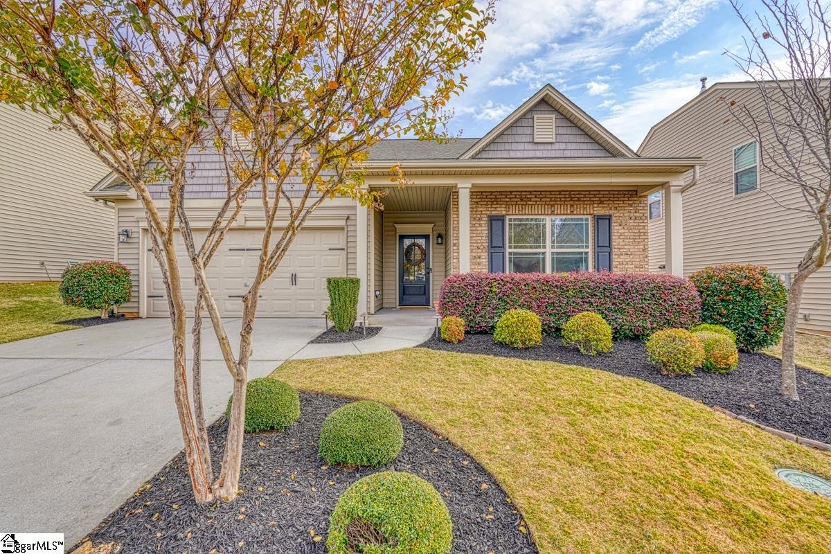Property image 1 at 201 Penrith Court, Simpsonville, SC 29681