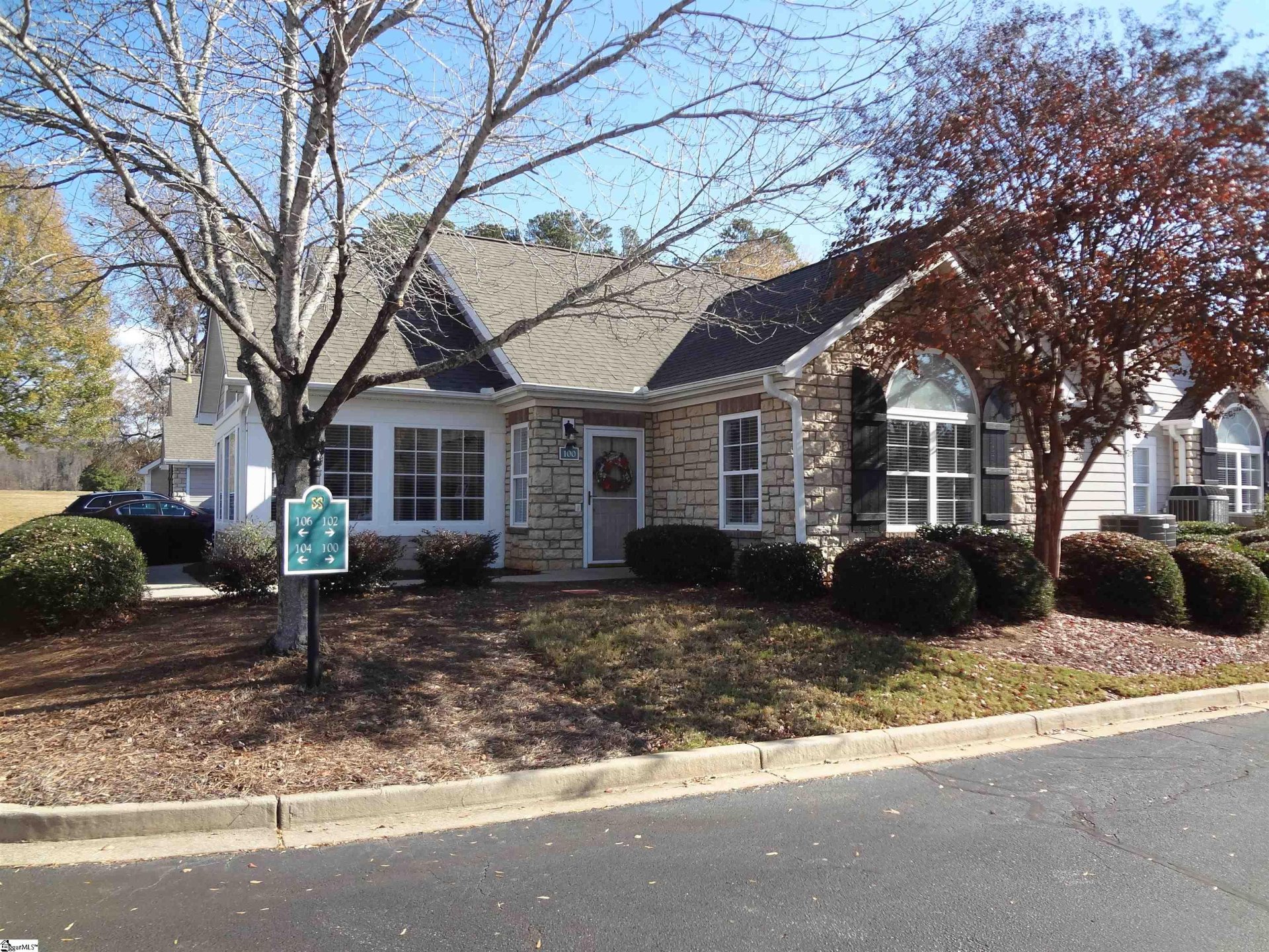 Property image 1 at 100 High Hat Circle, Greenville, SC 29617