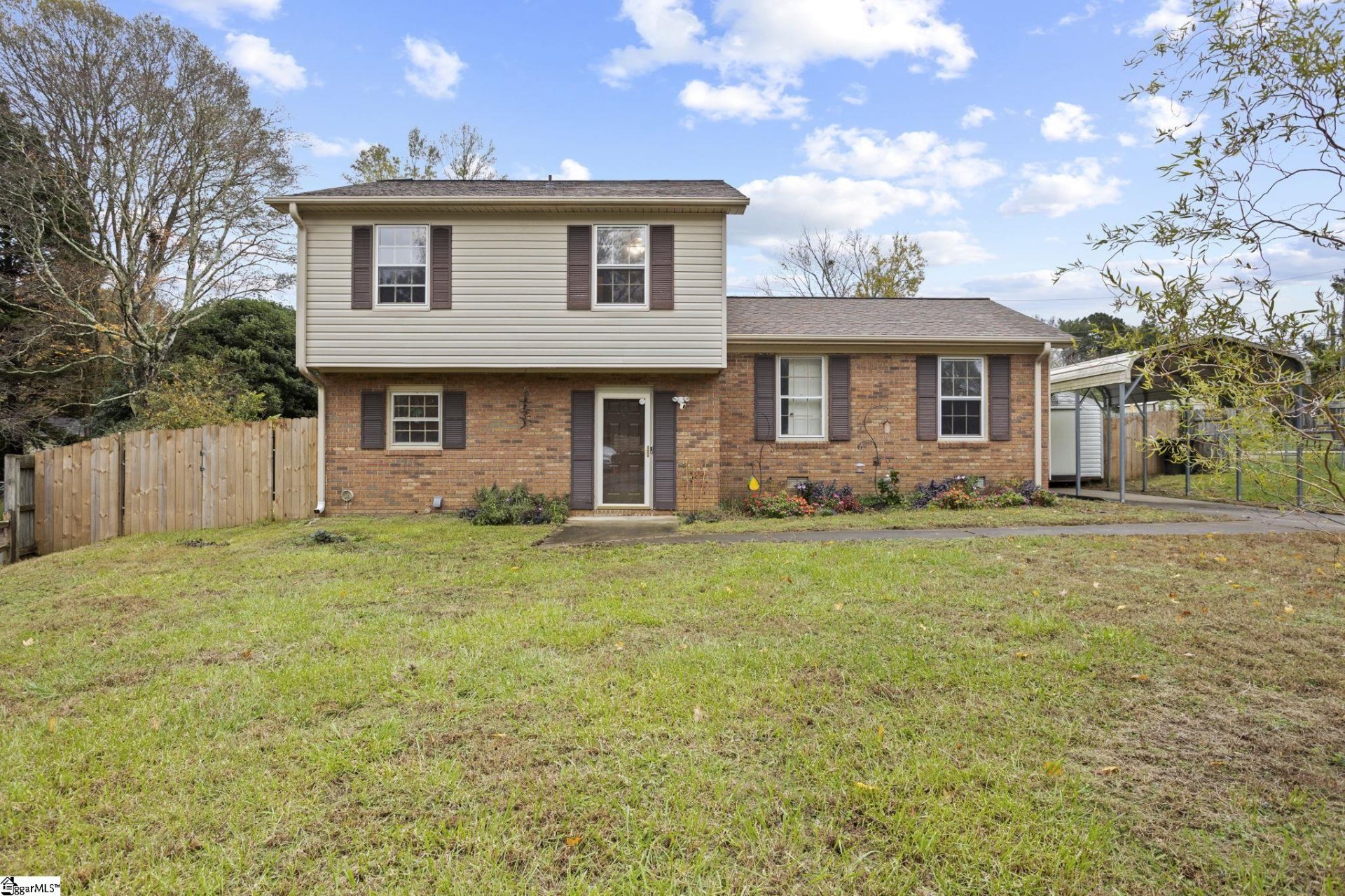 Property image 1 at 108 Beaverdale Court, Simpsonville, SC 29681-2101