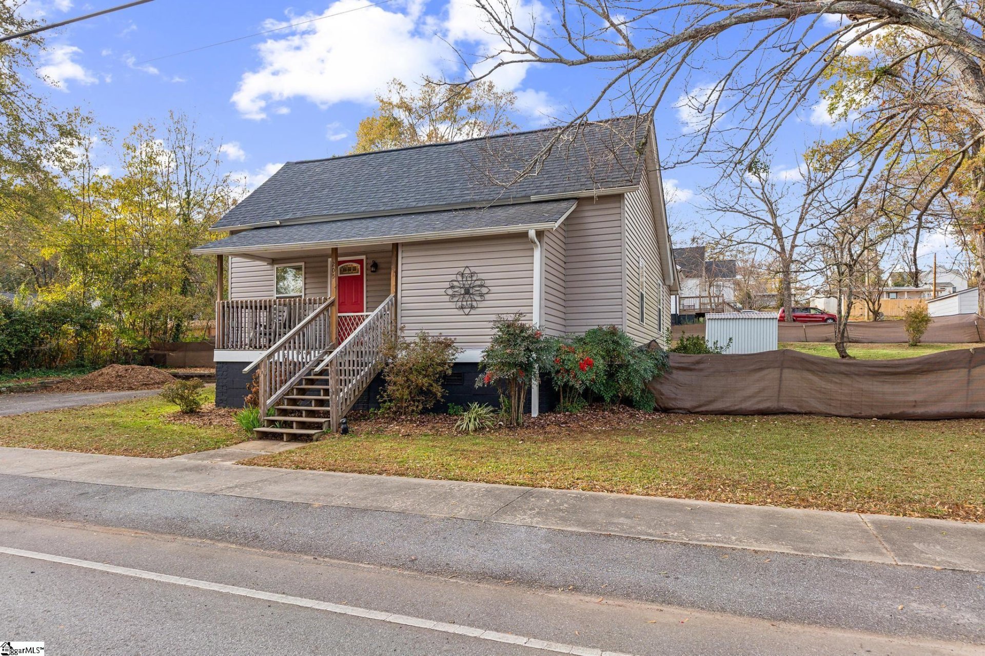 Property image 1 at 205 Front Street, Easley, SC 29640