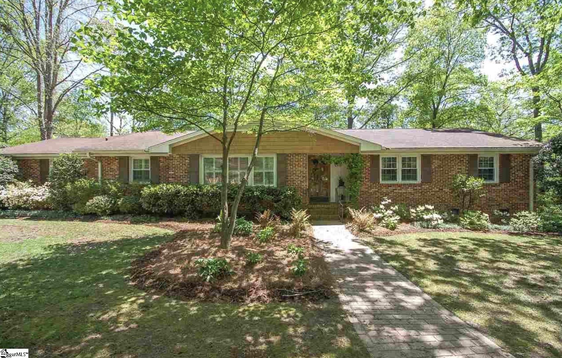 Property image 1 at 16 Kimberly Lane, Taylors, SC 29687