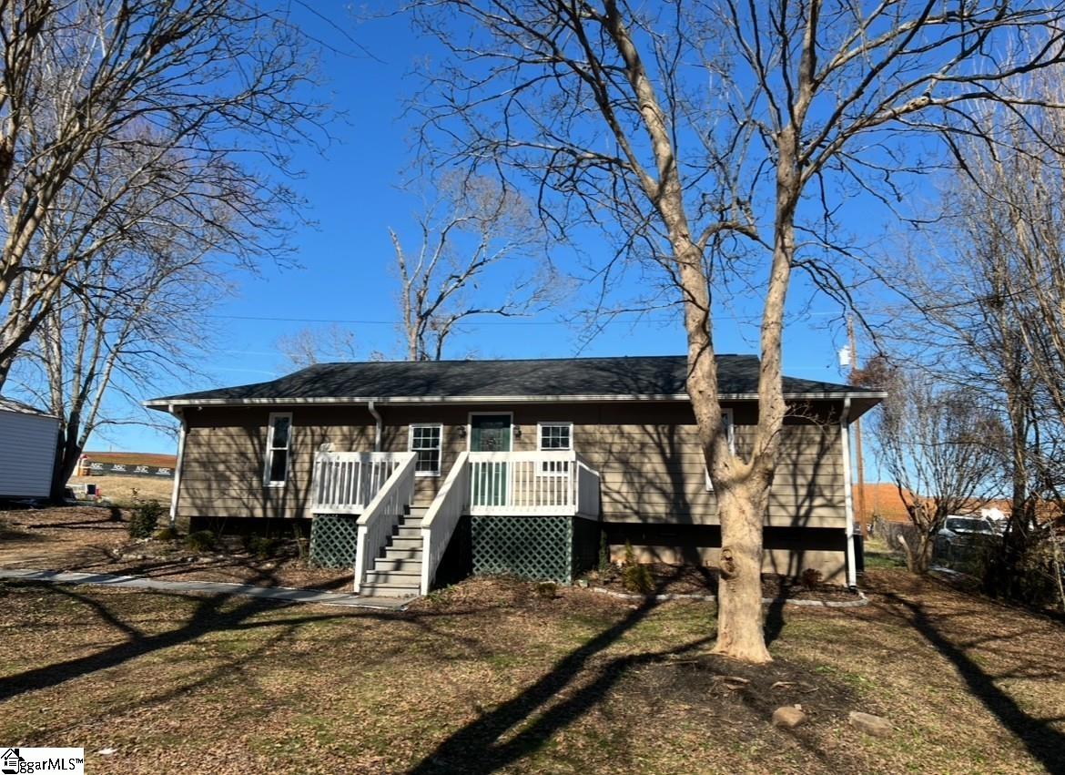 Property image 1 at 109 Shallowford Road, Easley, SC 29640