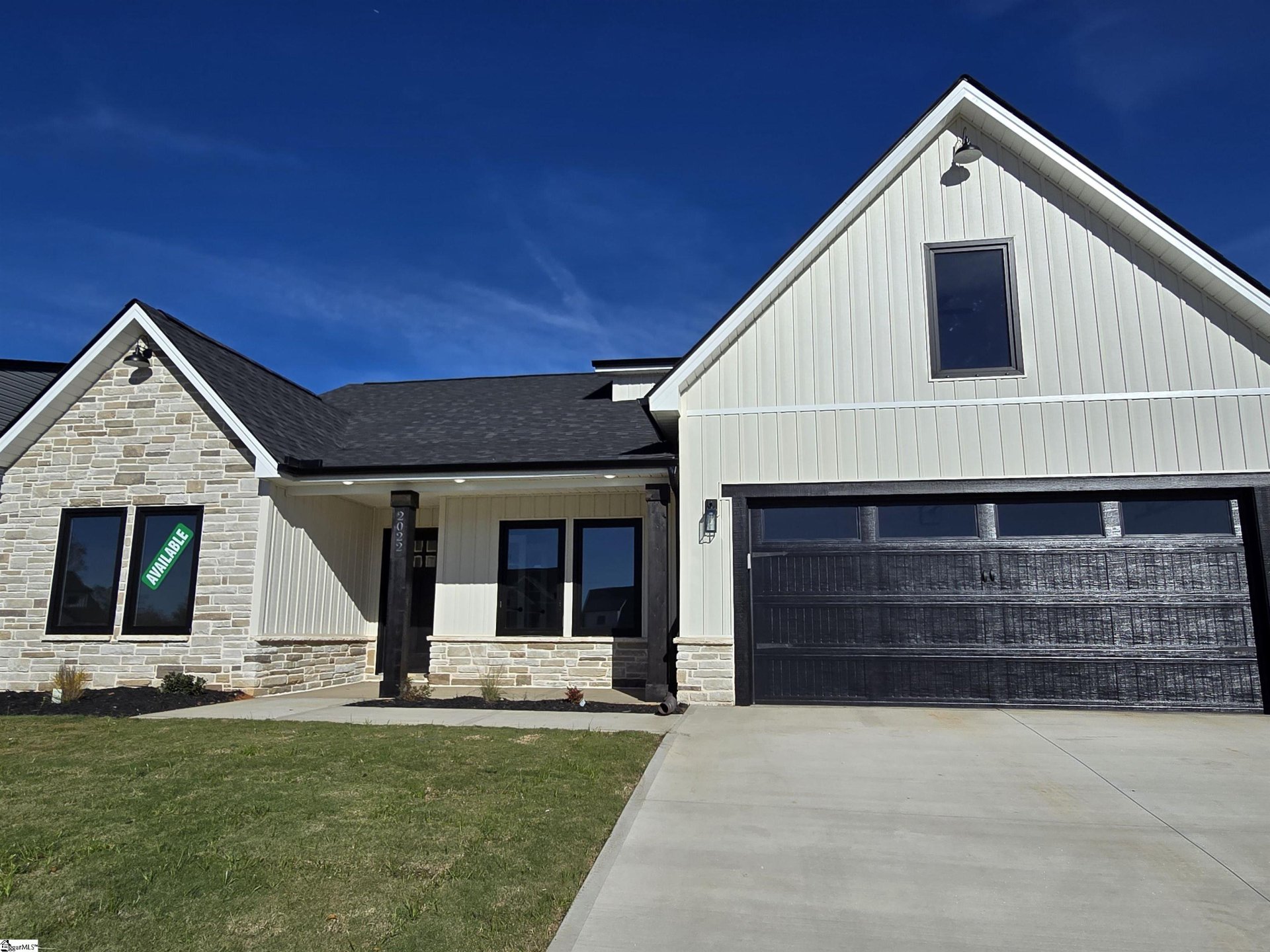 Property image 1 at 2022 Meadow Glen Court, Chesnee, SC 29323