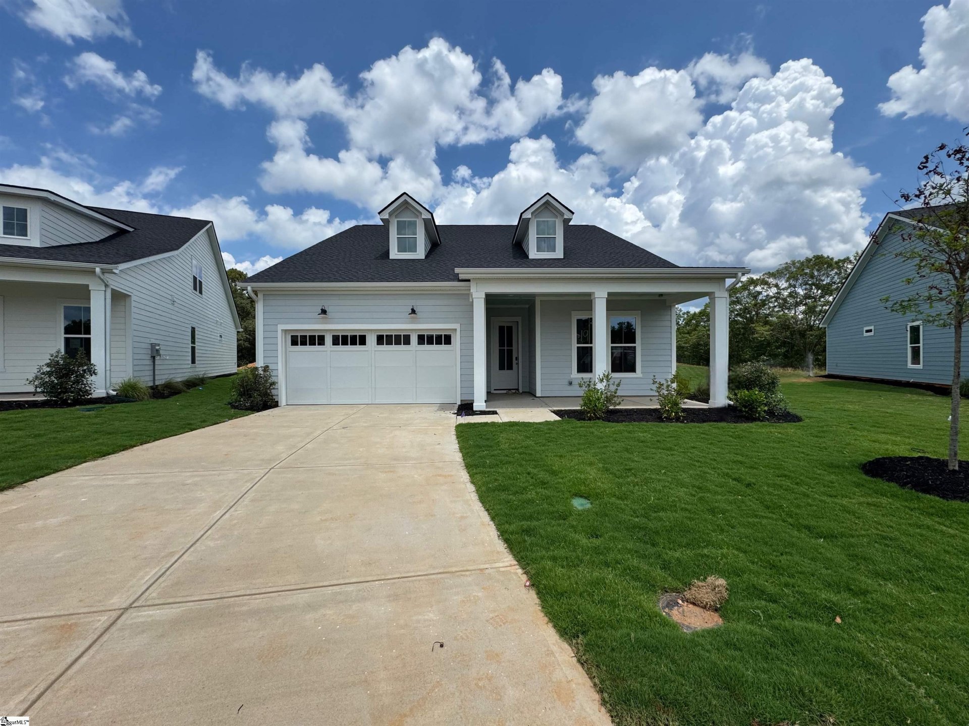 Property image 1 at 118 Winding Stream Circle, Simpsonville, SC 29681