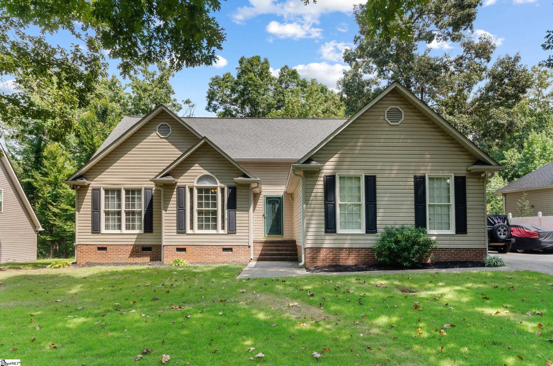Property image 1 at 220 Edwards Mill Road, Taylors, SC 29687