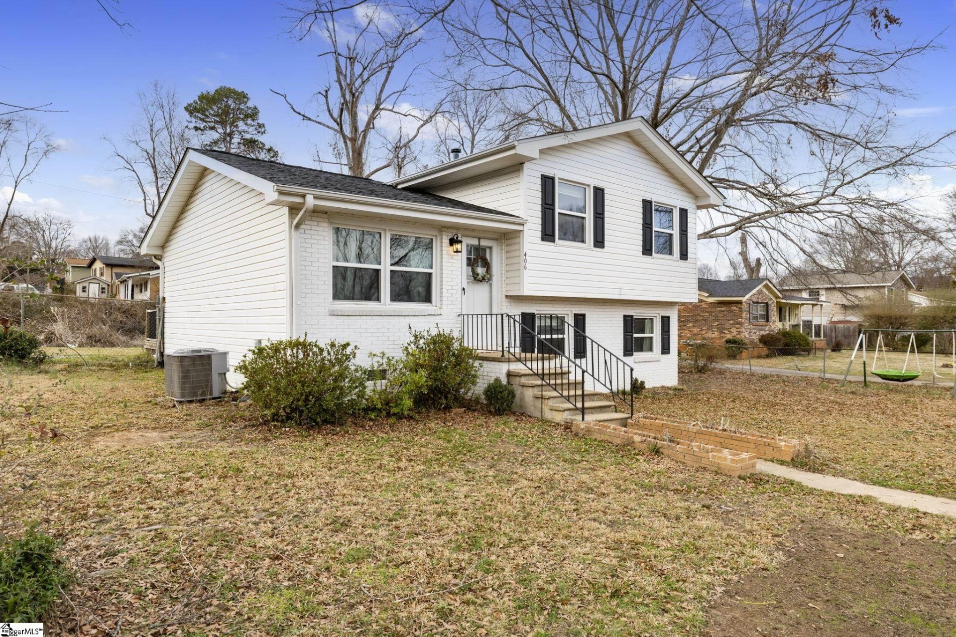 Property image 1 at 406 Old Farm Road, Moore, SC 29369