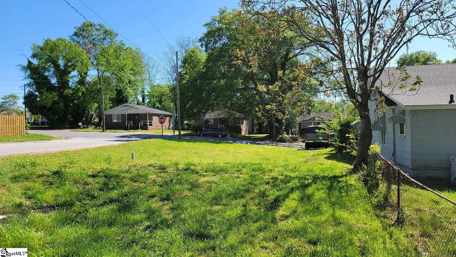 Property at 700 Birnie Street, Greenville, SC 29611-4910