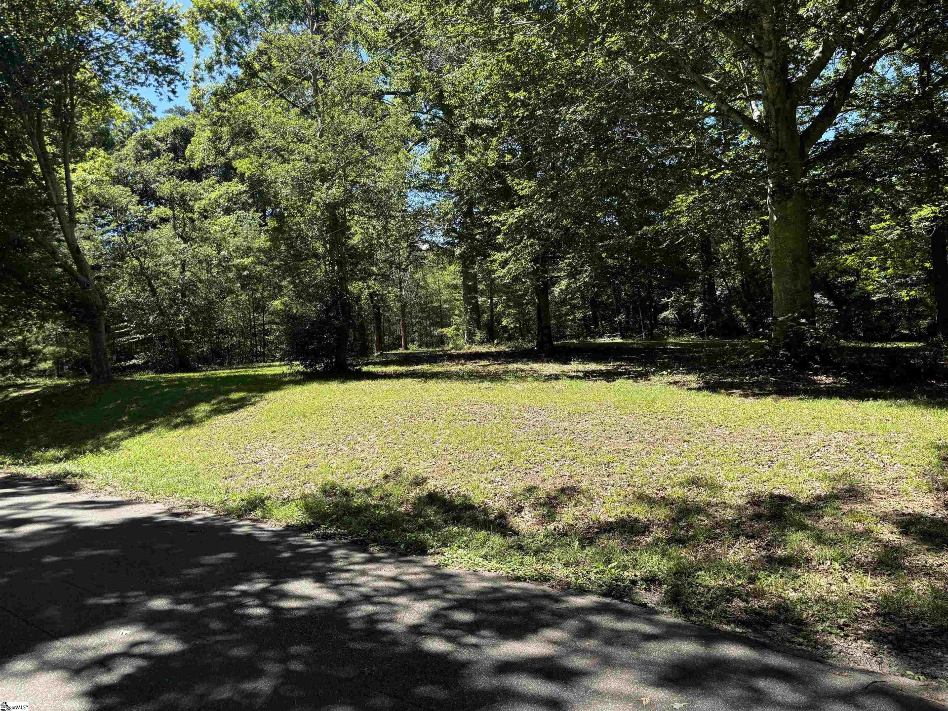 Property image 1 at 200 Sioux Drive, Greenville, SC 29605