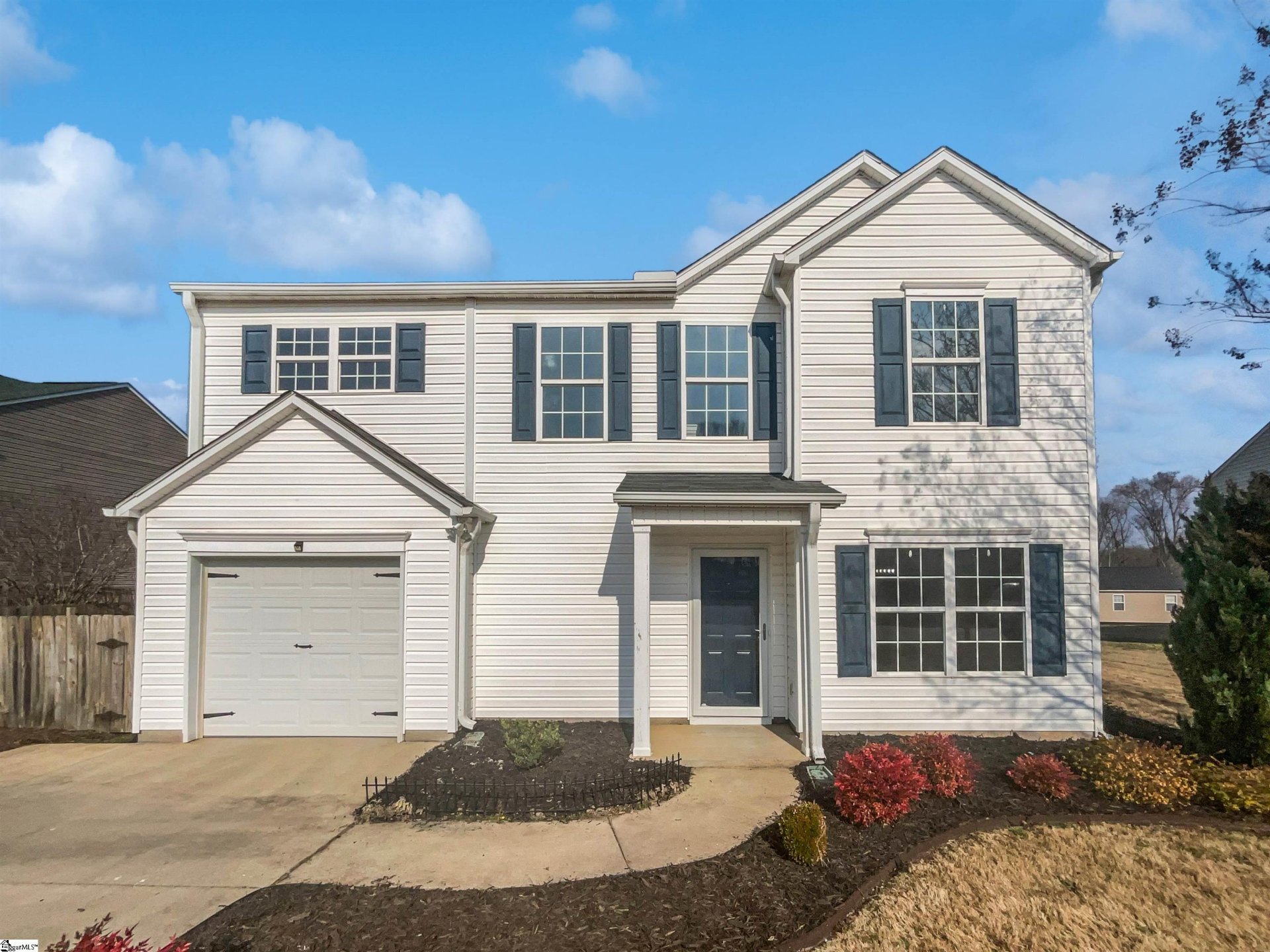 Property image 1 at 6 Single Oak Circle, Fountain Inn, SC 29644