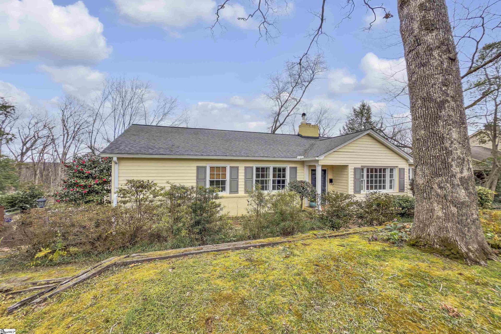 Property image 1 at 214 Rock Creek Drive, Greenville, SC 29605