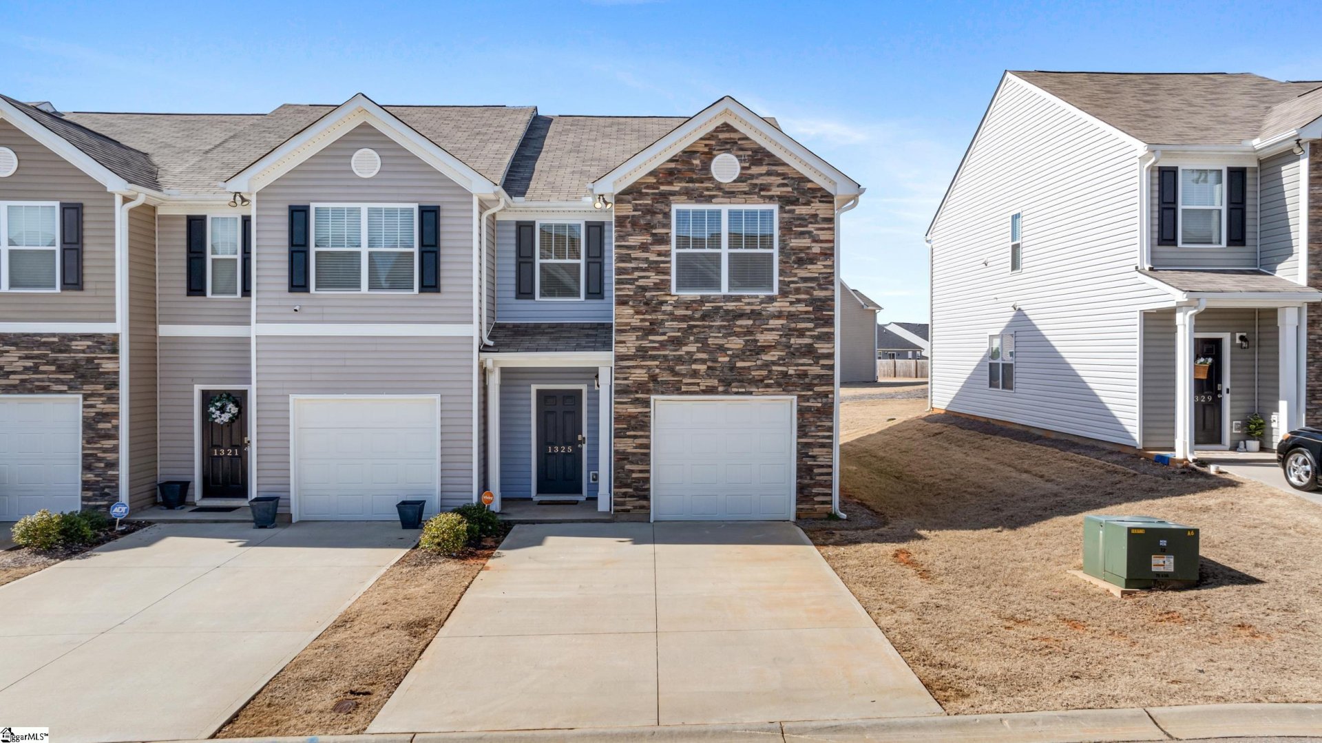 Property image 1 at 1325 Wunder Way, Boiling Springs, SC 29316