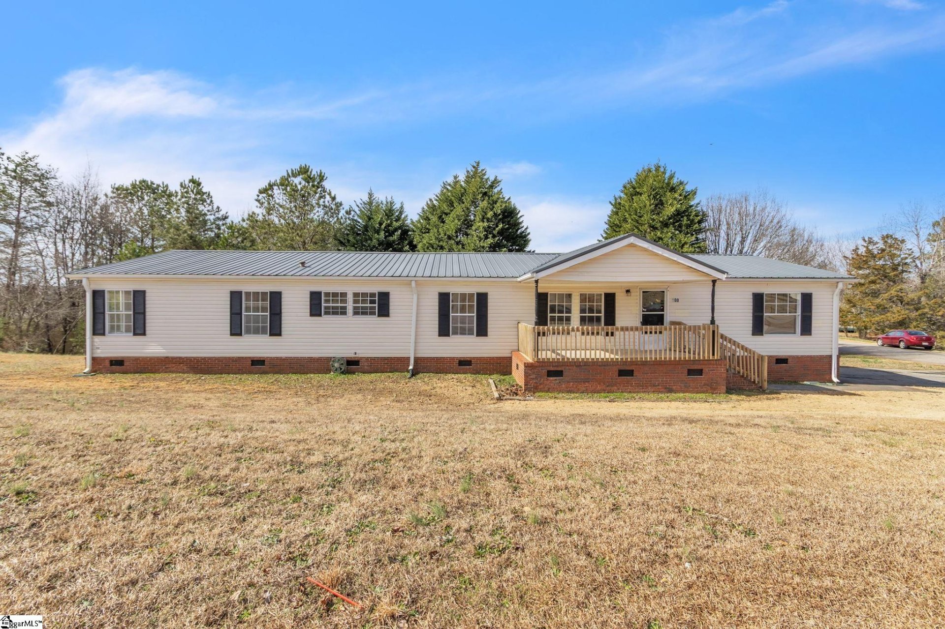Property image 1 at 100 Channel Drive, Greenville, SC 29611