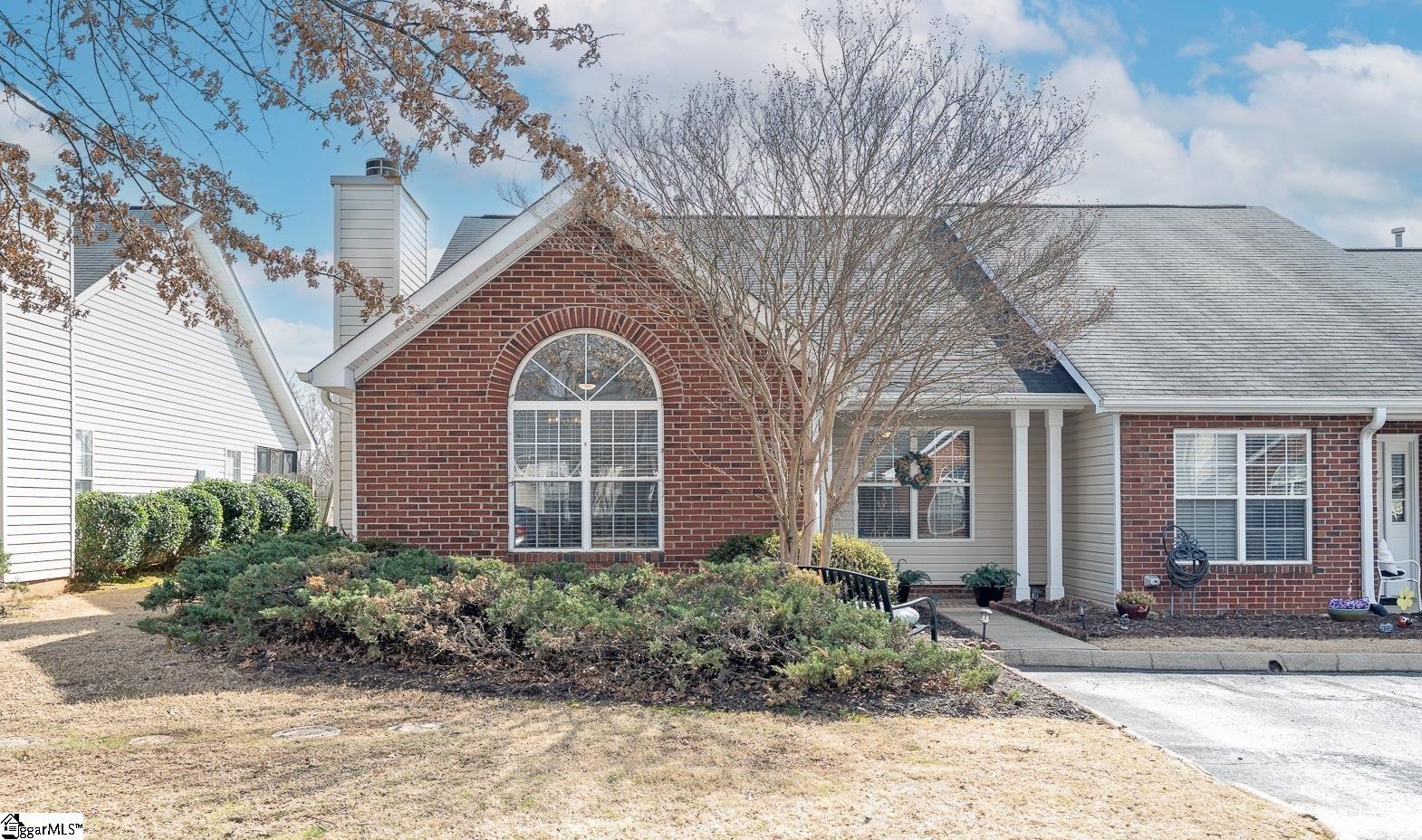 Property image 1 at 304 Woodruff Park Lane, Simpsonville, SC 29681