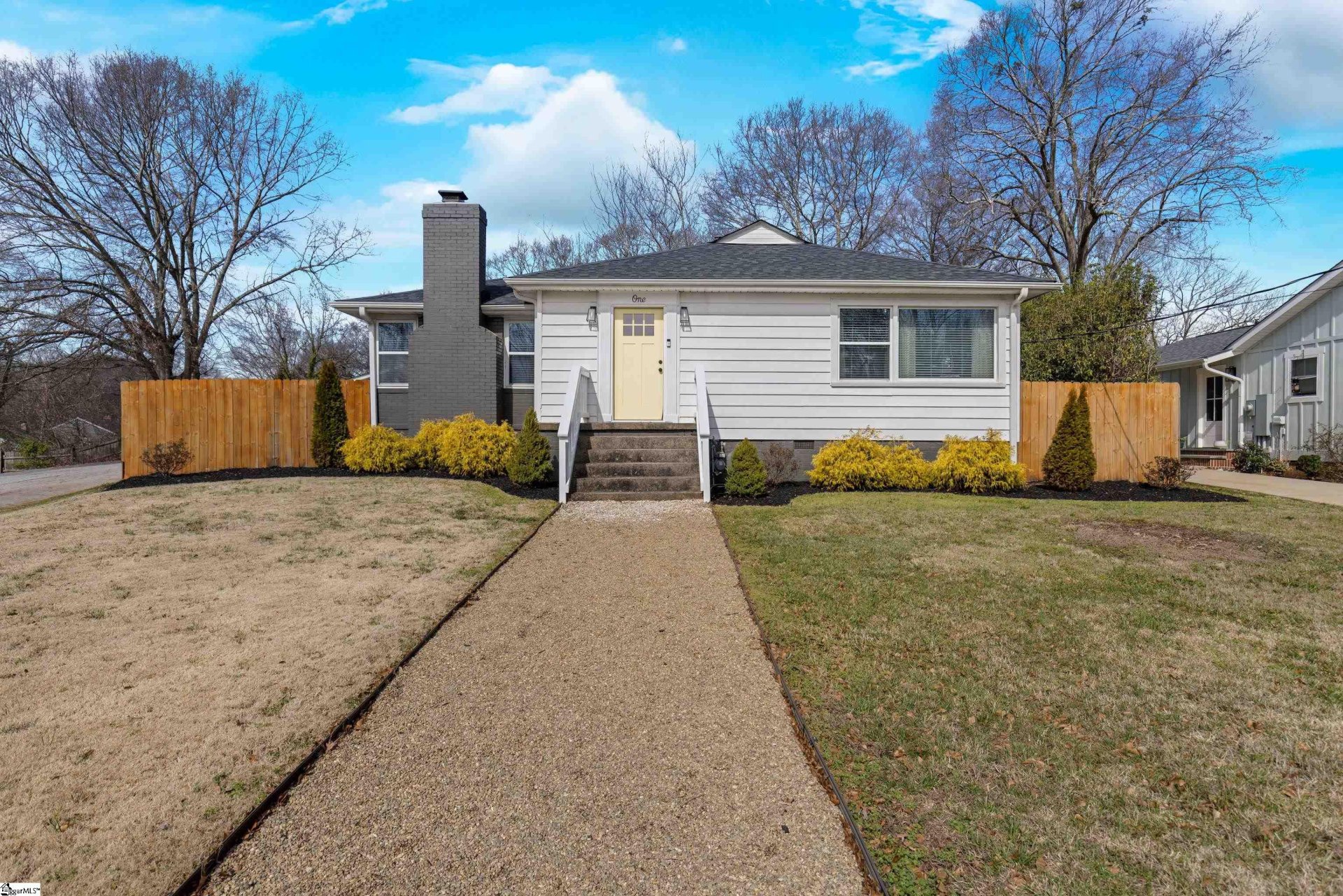 Property image 1 at 1 Erskine Street, Greenville, SC 29607