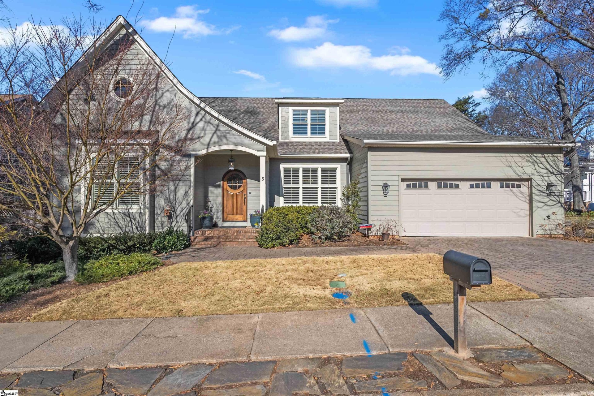 Property image 1 at 5 Riverside Drive, Greenville, SC 29605