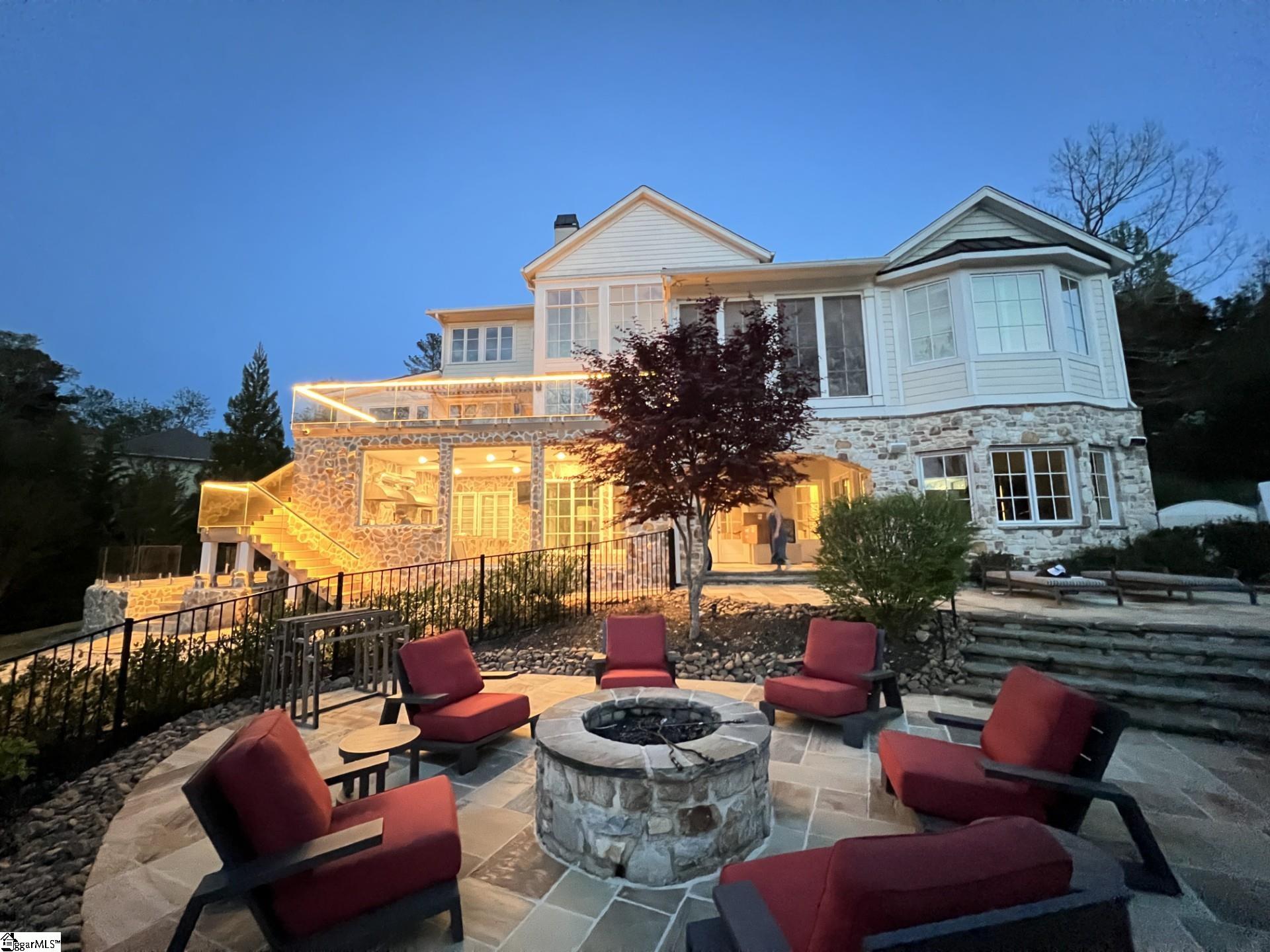 144 N Waterside Drive