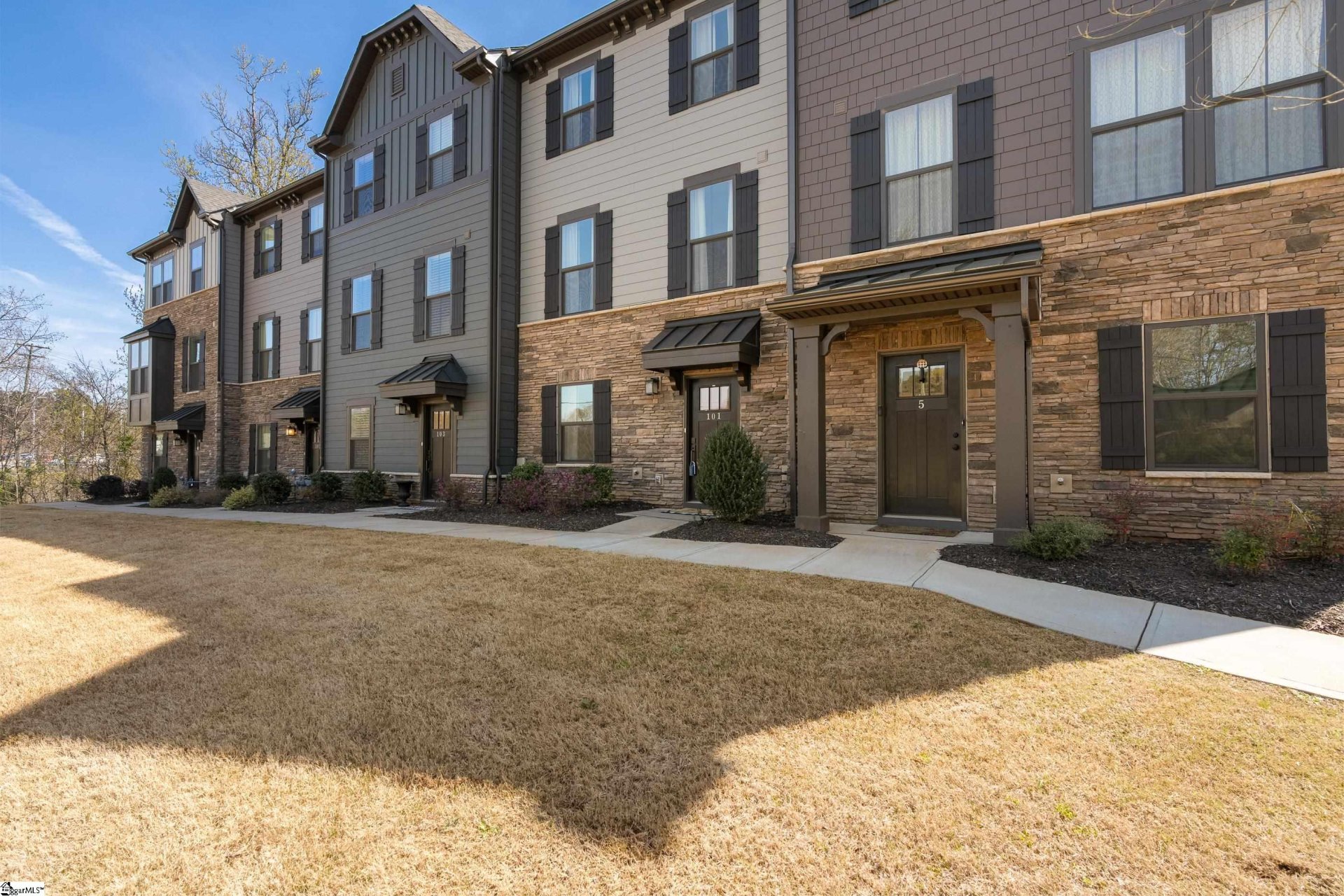 Property image 1 at 101 Glen Alpine Way, Greenville, SC 29607