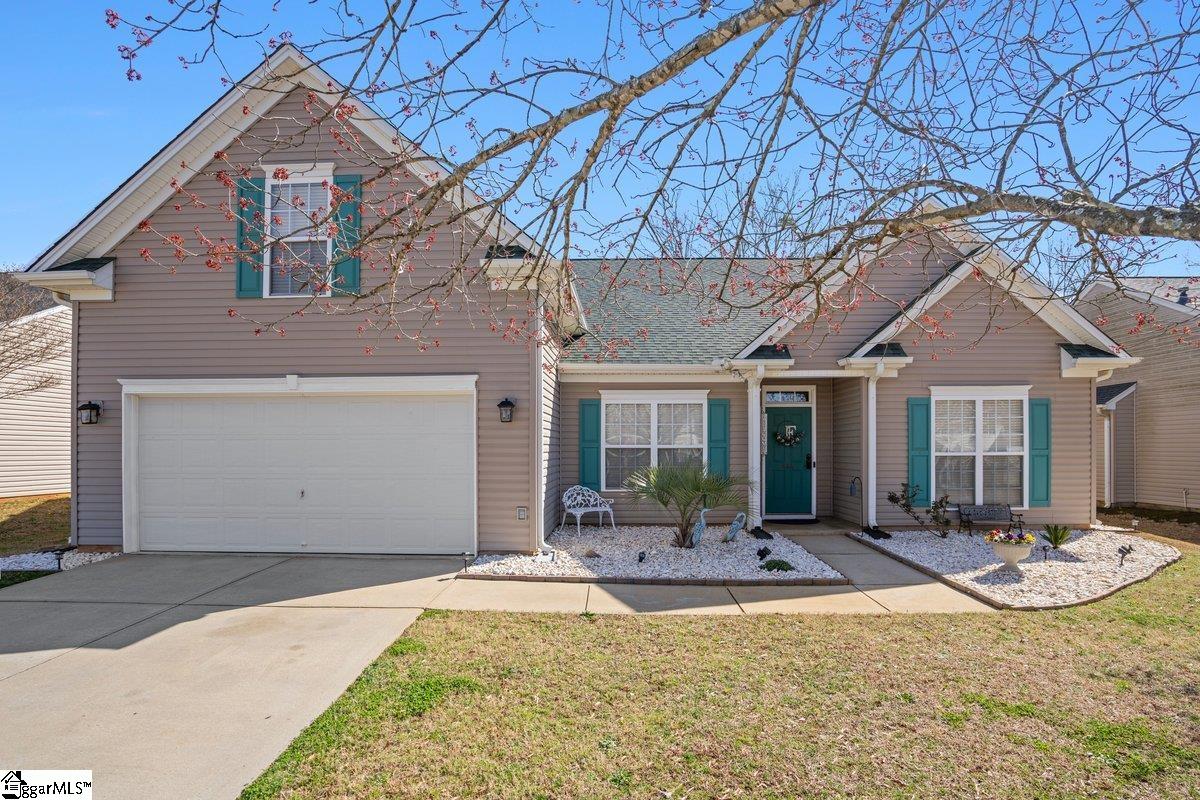 Property image 1 at 414 N Musgrove Lane, Duncan, SC 29334