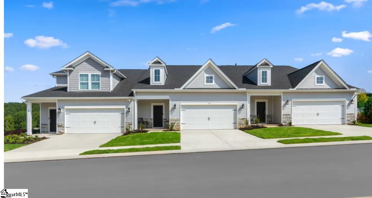 Property image 1 at 615 Isleworth Lane, Greenville, SC 29611