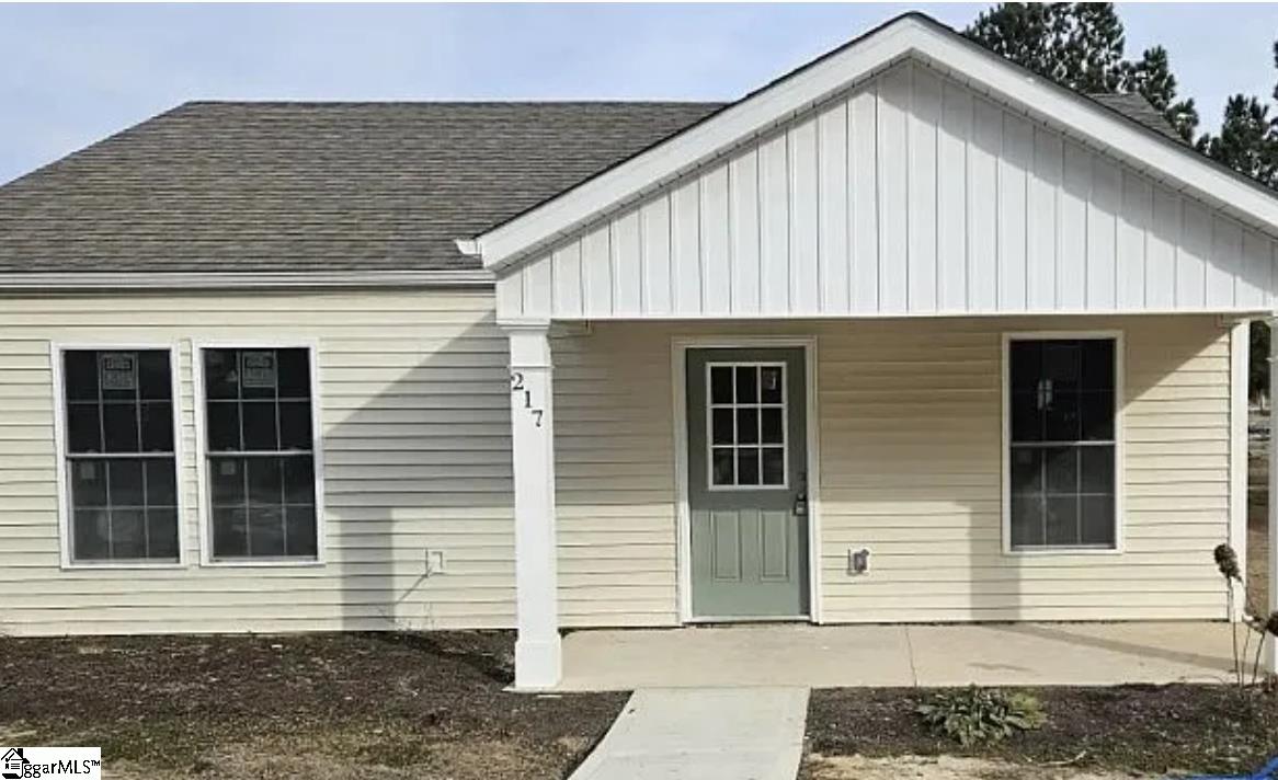 Property image 1 at 217 Brandi Lane, Clinton, SC 29325