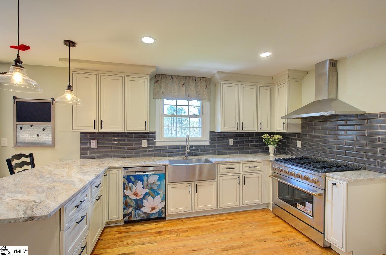 Property at 411 Westcliffe Way, Greenville, SC 29611