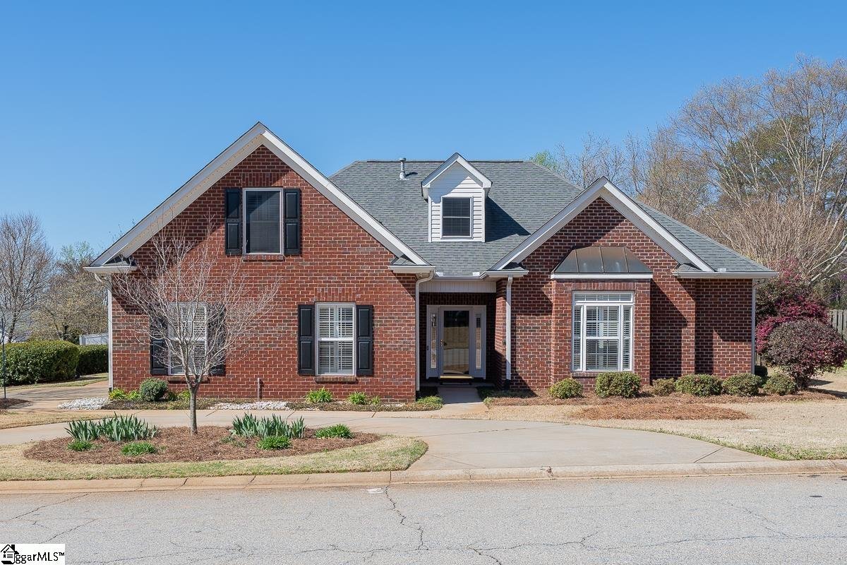 Property image 1 at 1 Meadow Lake Trail, Greer, SC 29650
