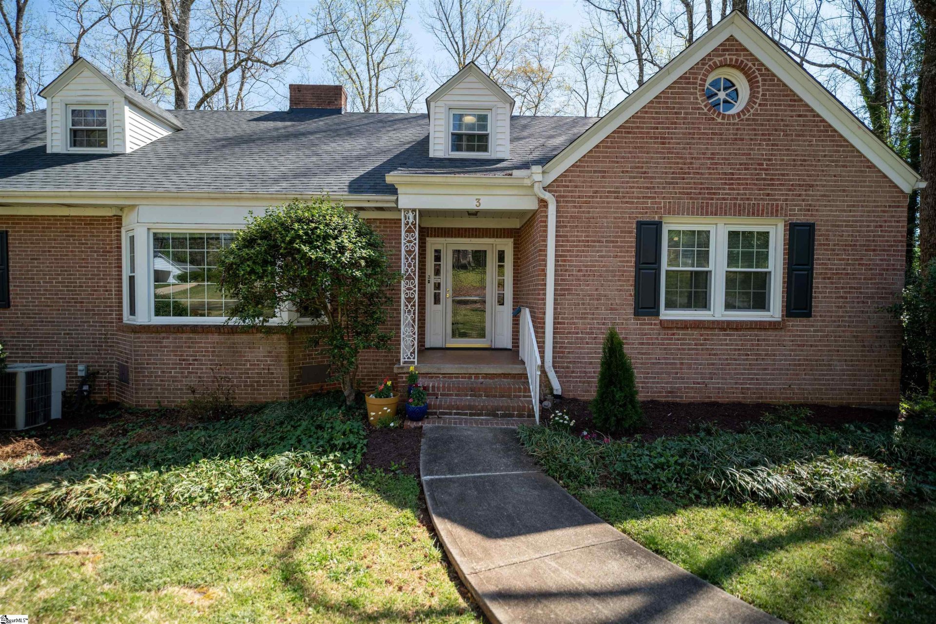 Property image 1 at 3 Hermitage Road, Greenville, SC 29615