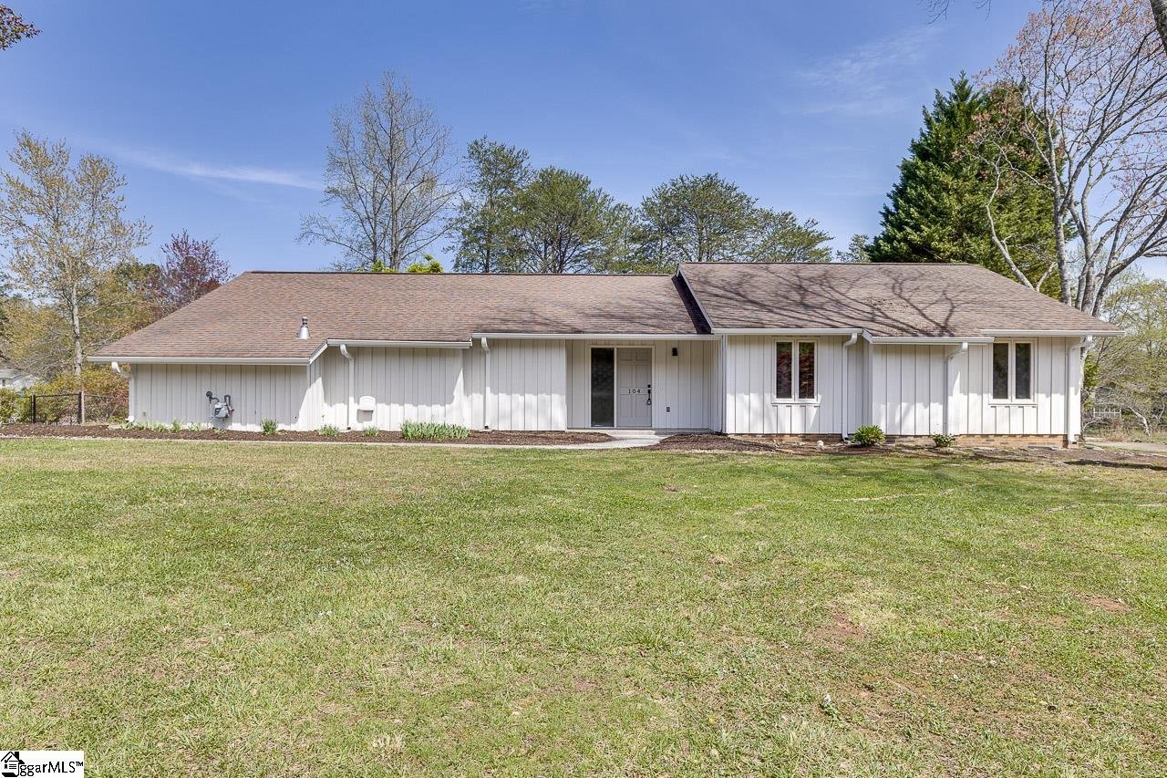 Property image 1 at 104 Windamere Road, Easley, SC 29640