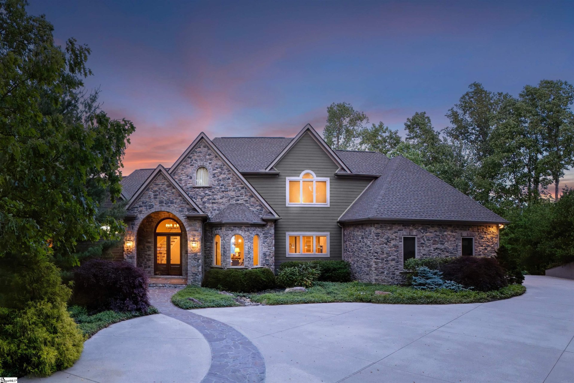 Property at 39 The Cliffs Parkway, Landrum, SC 29356