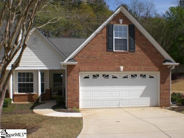 Property image 1 at 911 Crestwyck Lane, Greenville, SC 29615
