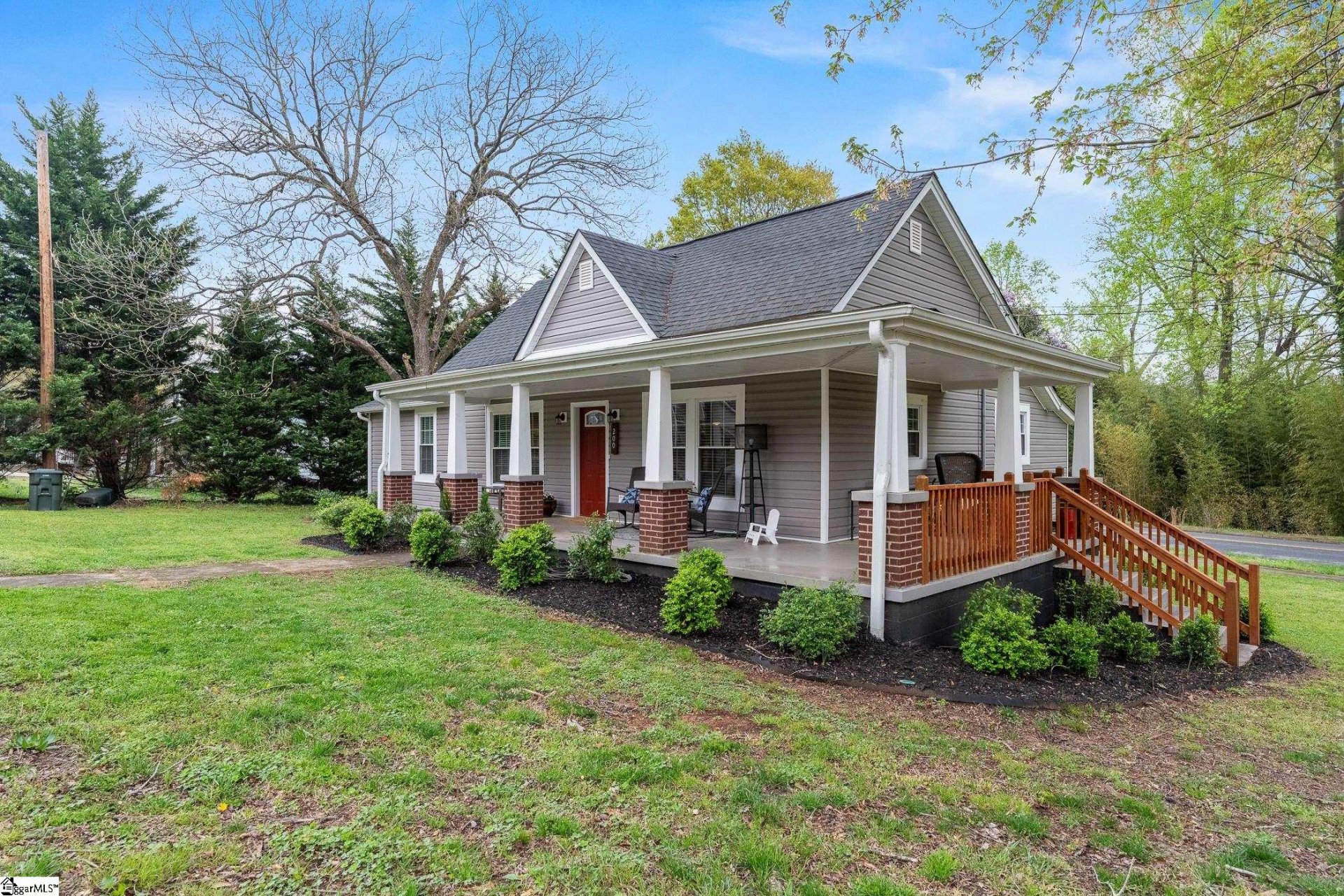 Property image 1 at 200 Front Street, Easley, SC 29640