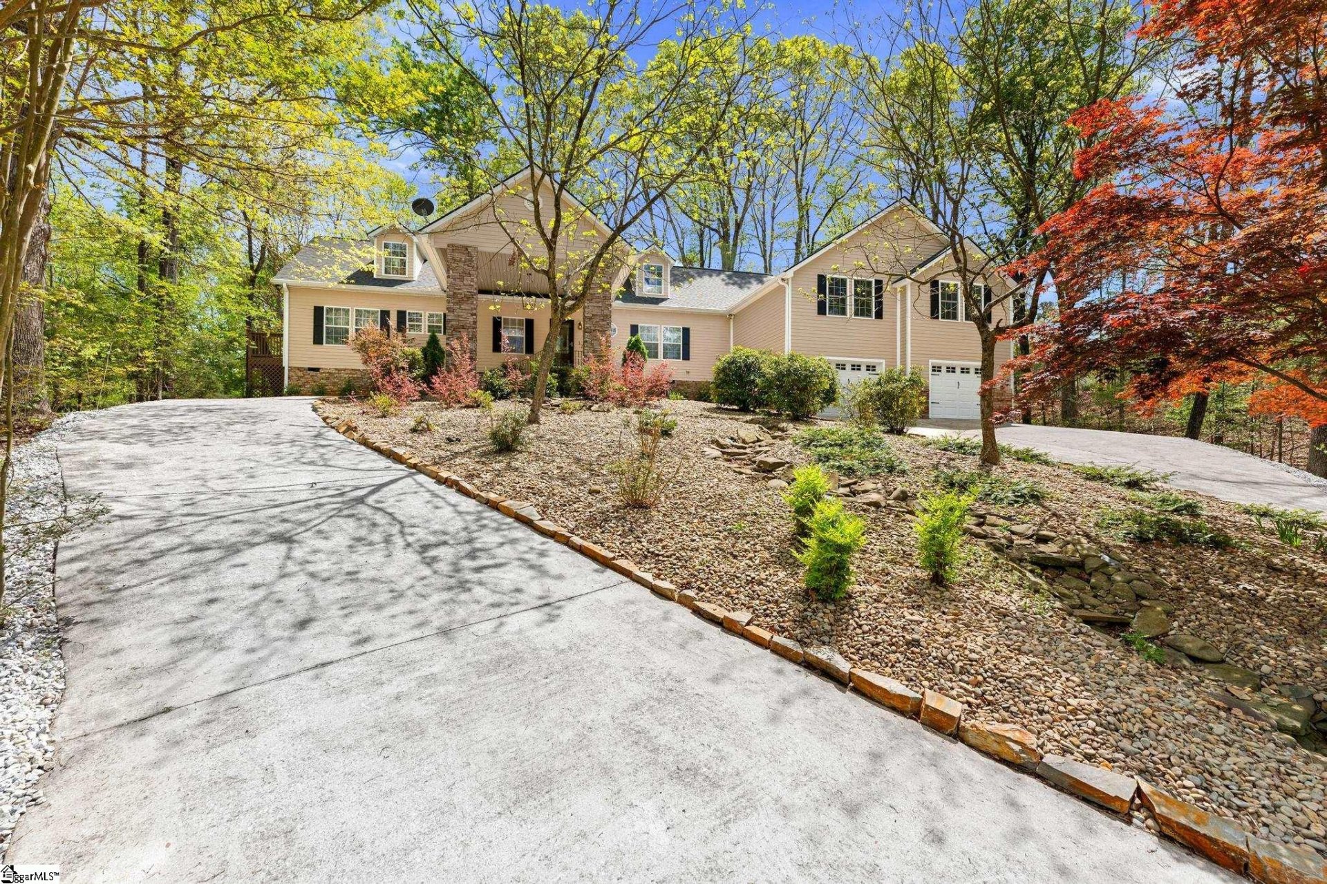 Property image 1 at 320 Nicklaus Road, Westminster, SC 29693-6431