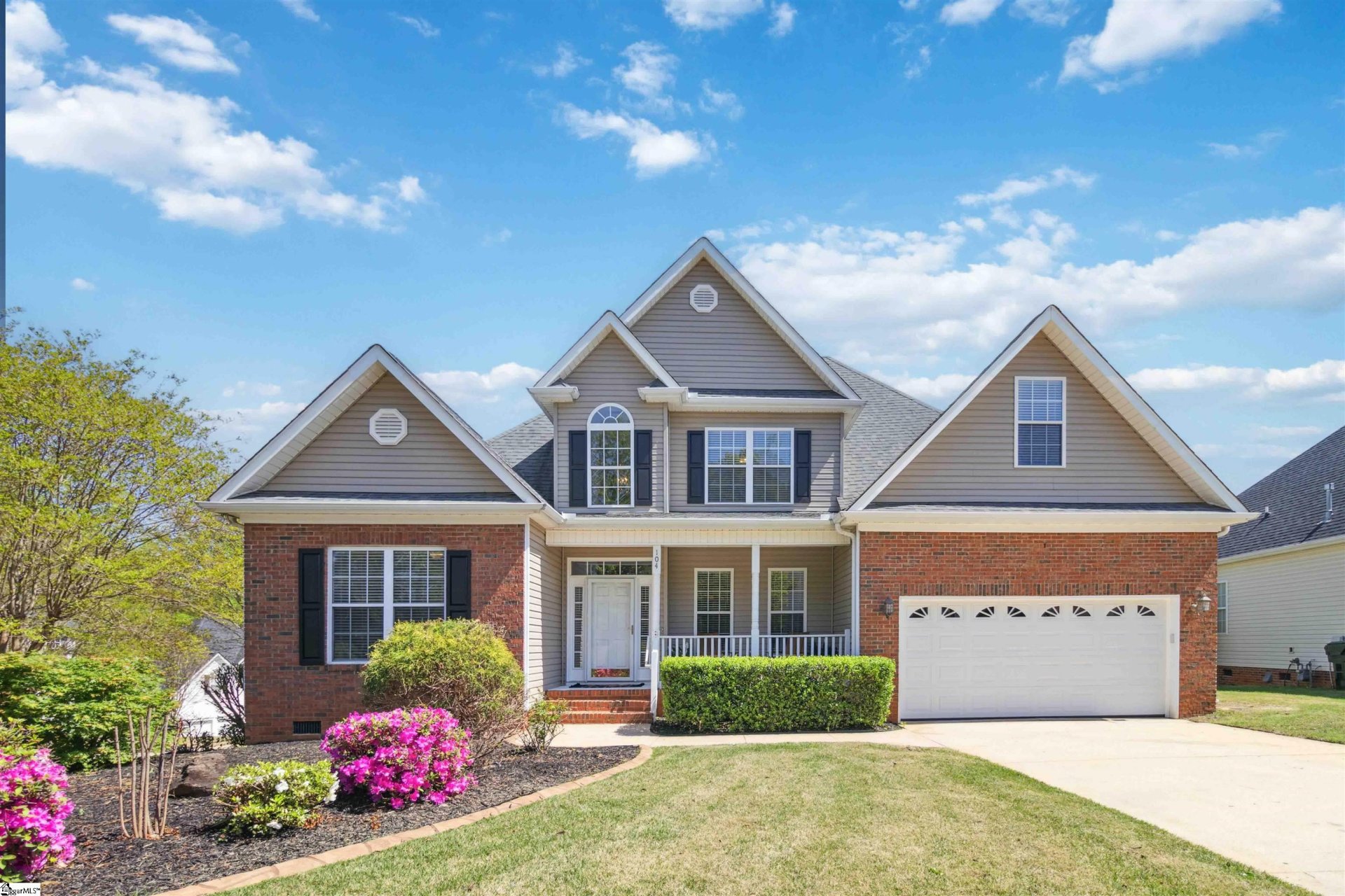 Property image 1 at 104 Netherland Lane, Simpsonville, SC 29681