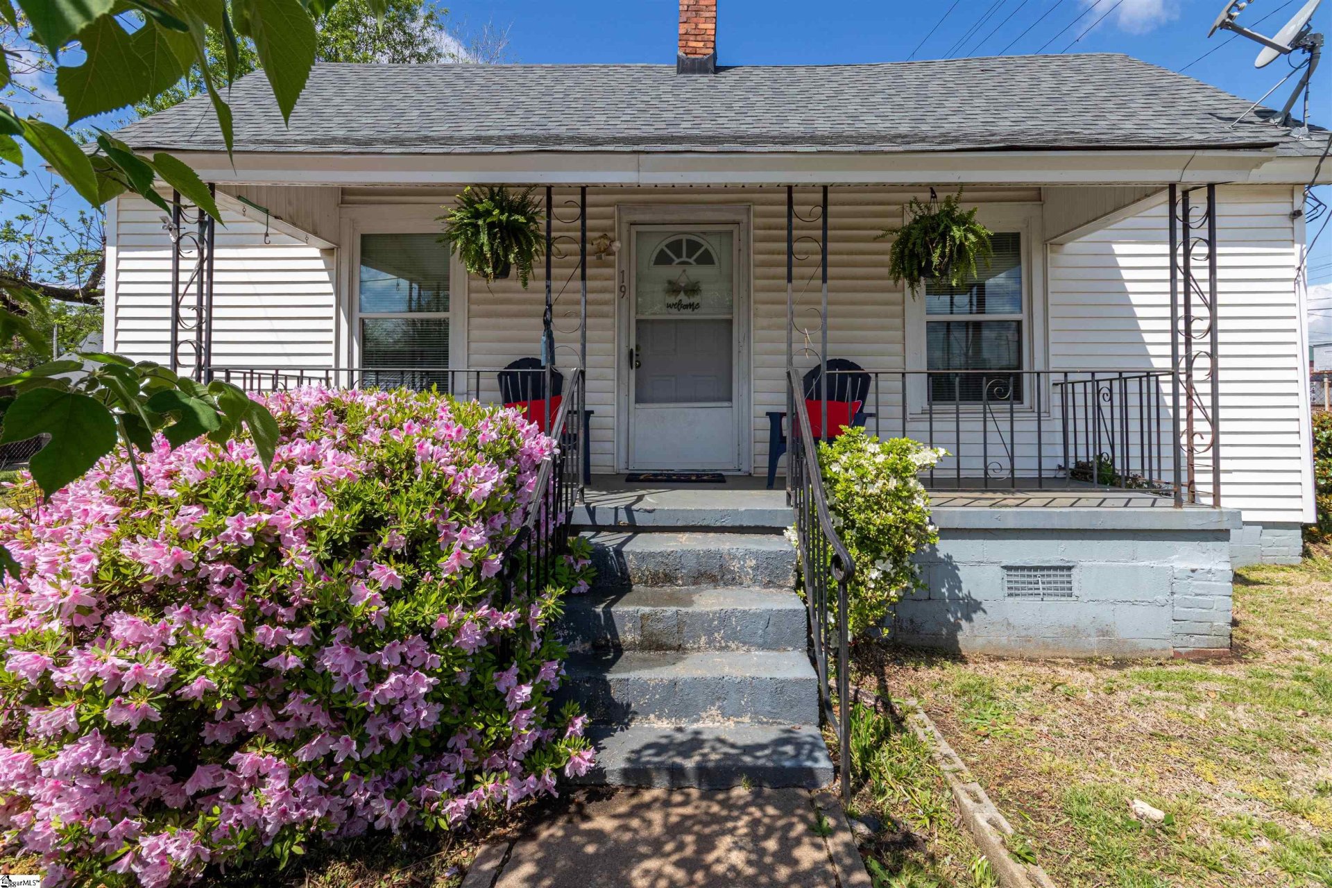 Property image 1 at 19 5th Street, Greer, SC 29651