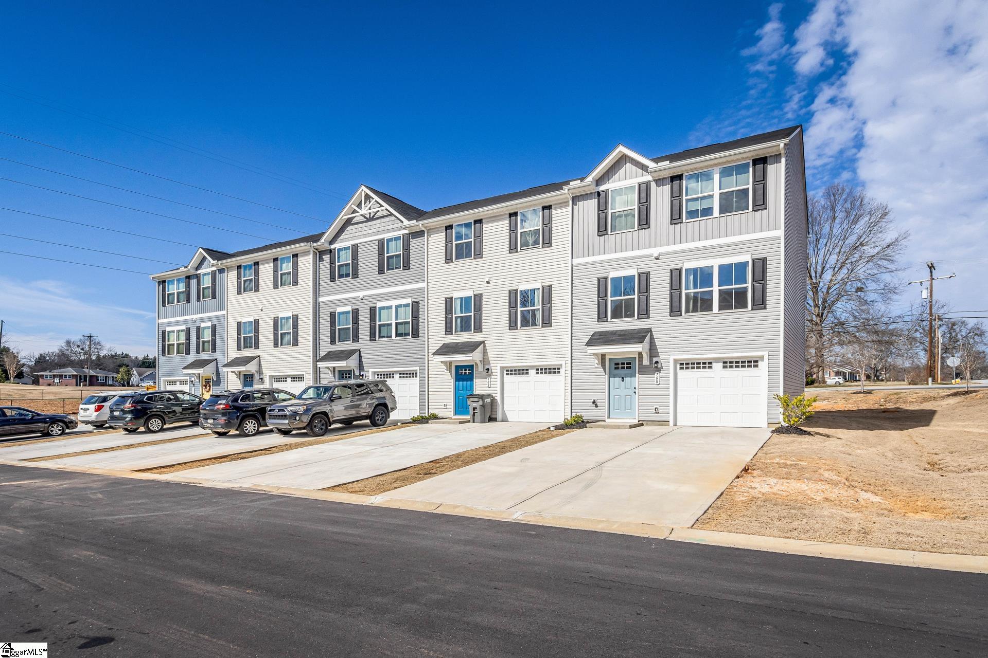 Property at 102 Verdant Leaf Way, Greenville, SC 29617