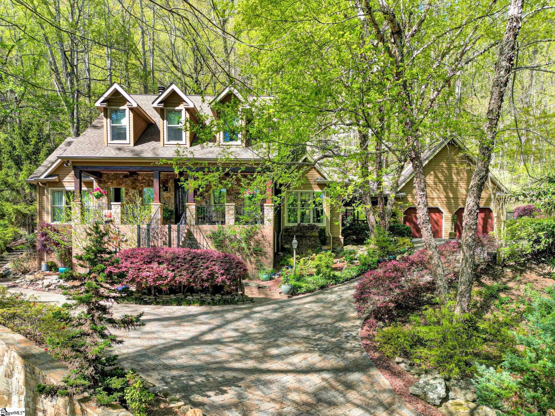 3 High Rock Ridge Drive