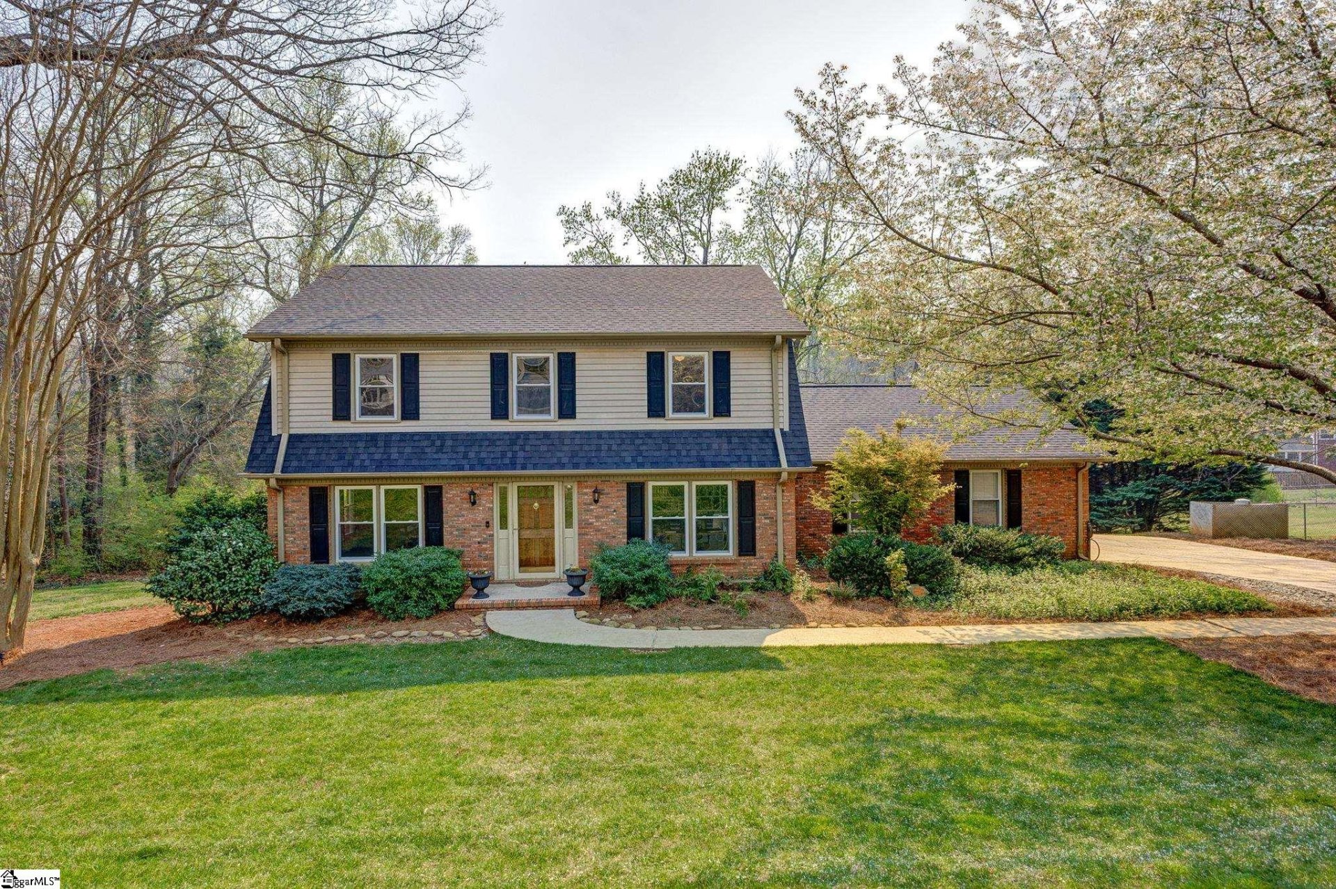 Property image 1 at 210 Gilderbrook Road, Greenville, SC 29615