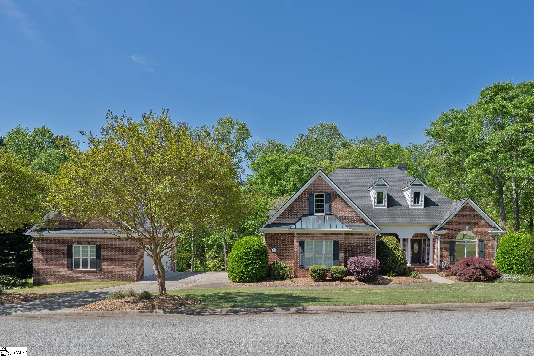 Property image 1 at 8 Bingham Way, Simpsonville, SC 29680