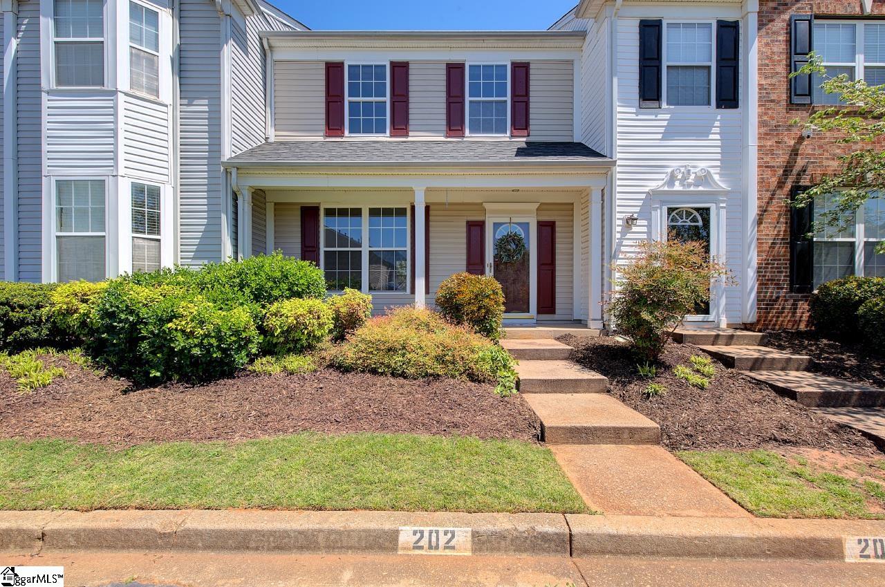 Property image 1 at 204 Braelock Drive, Greer, SC 29650