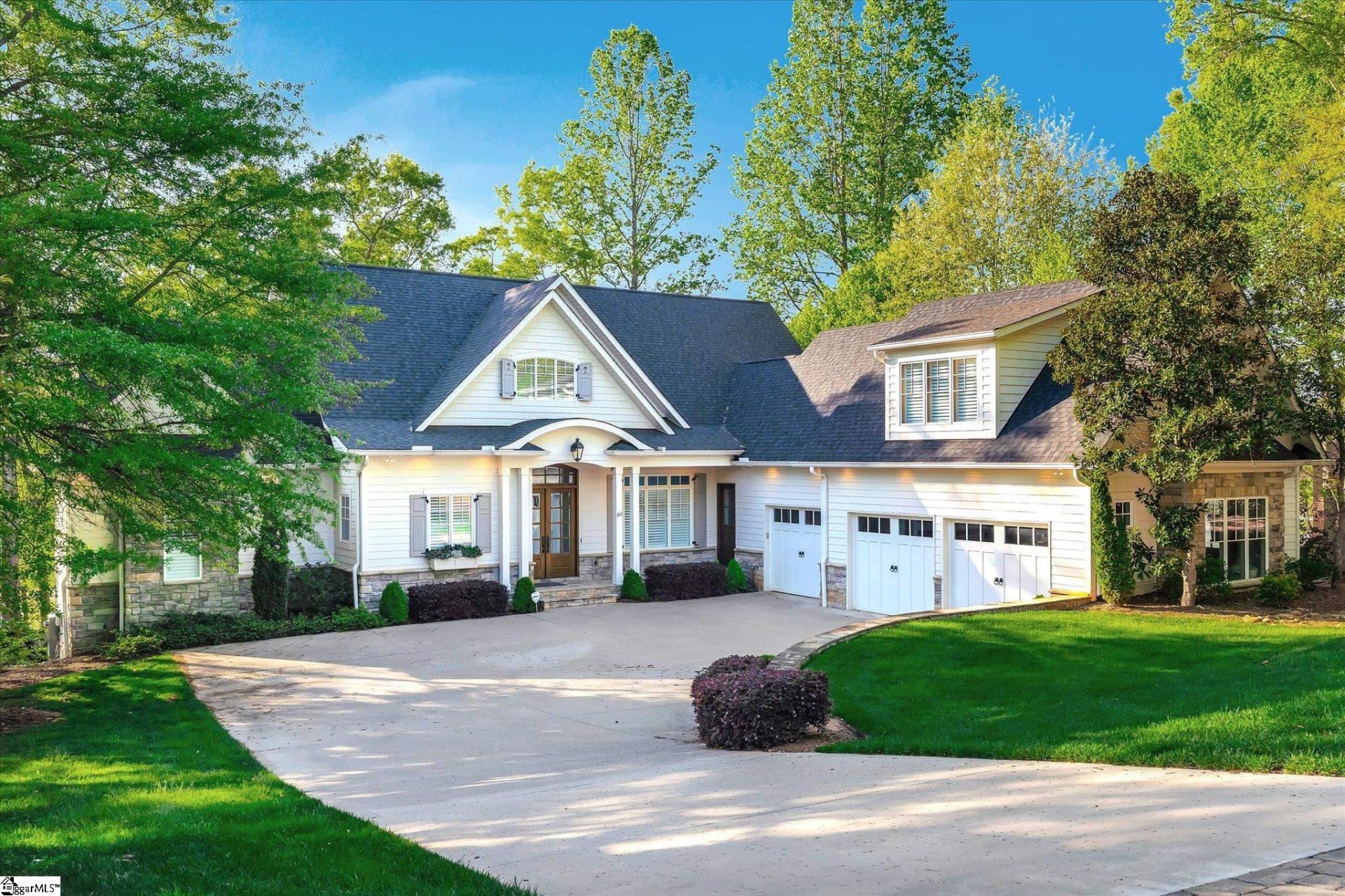 Property image 1 at 104 Enoree Court, Piedmont, SC 29673