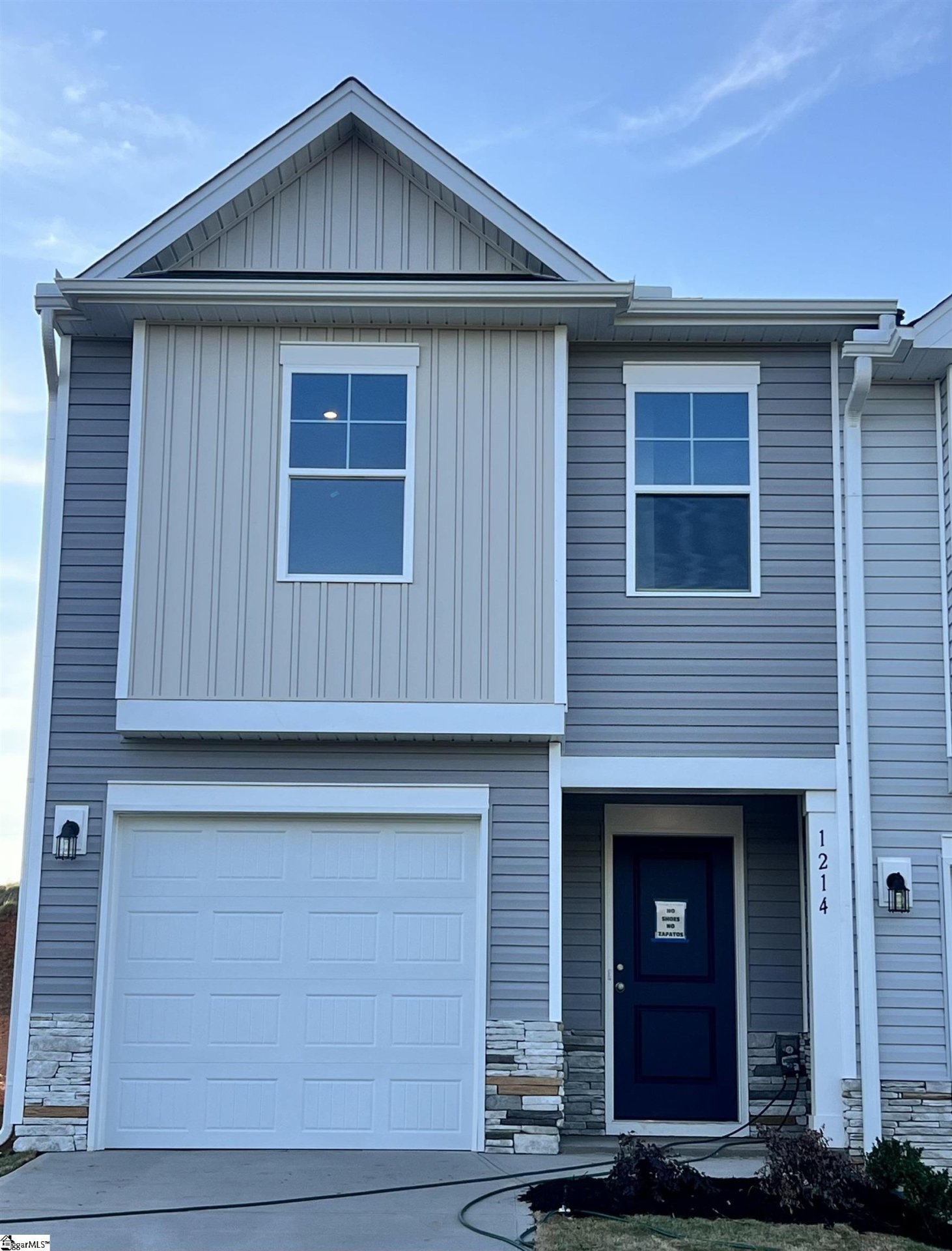 Property image 1 at 1214 Forestbrook Lane, Spartanburg, SC 29303